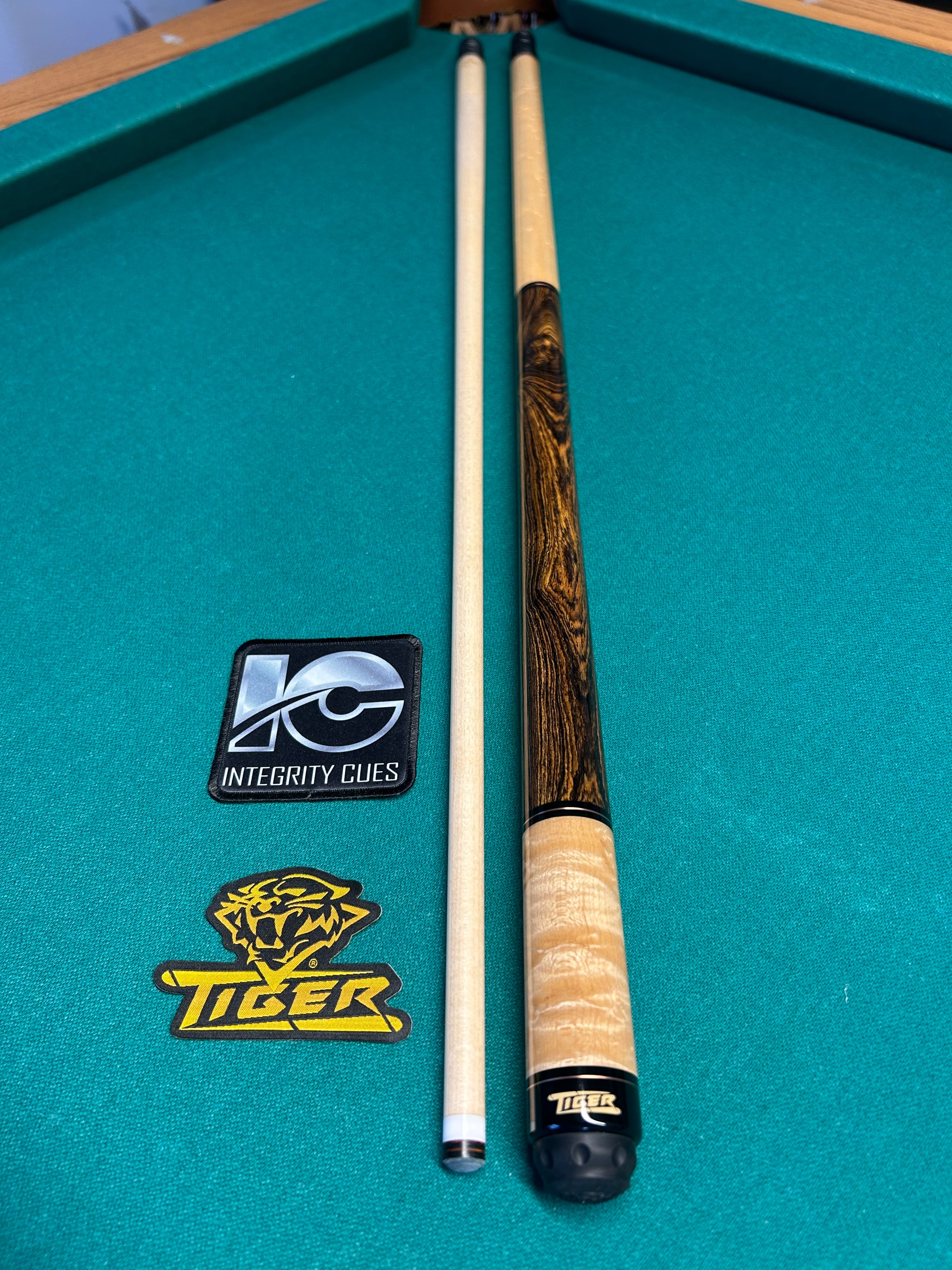 Tiger C-2 Bocote and Birdseye Maple Wrapless