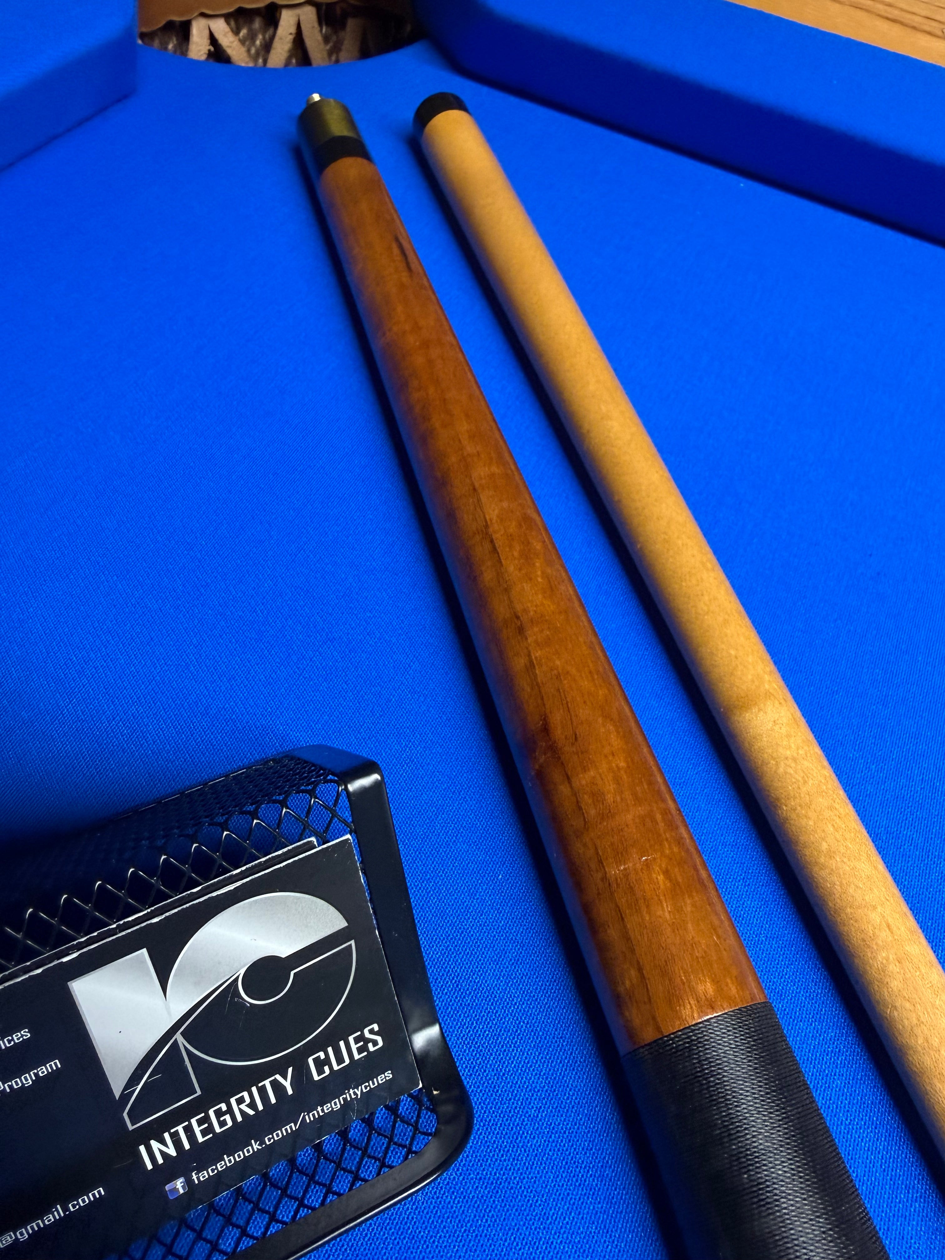 Gandy Vintage Cue Preowned
