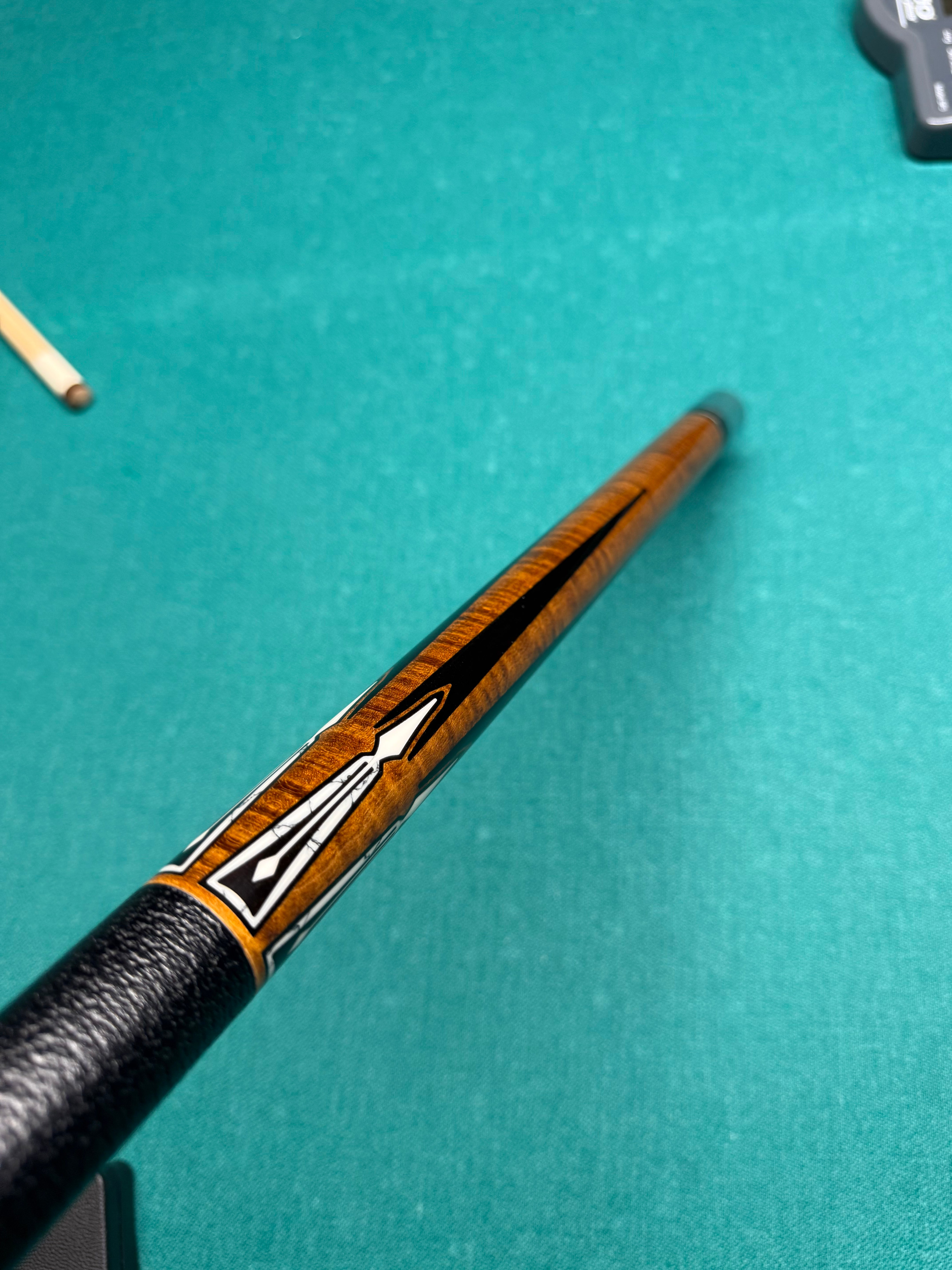 Schon 2500-1 W Upgraded Leather NEW