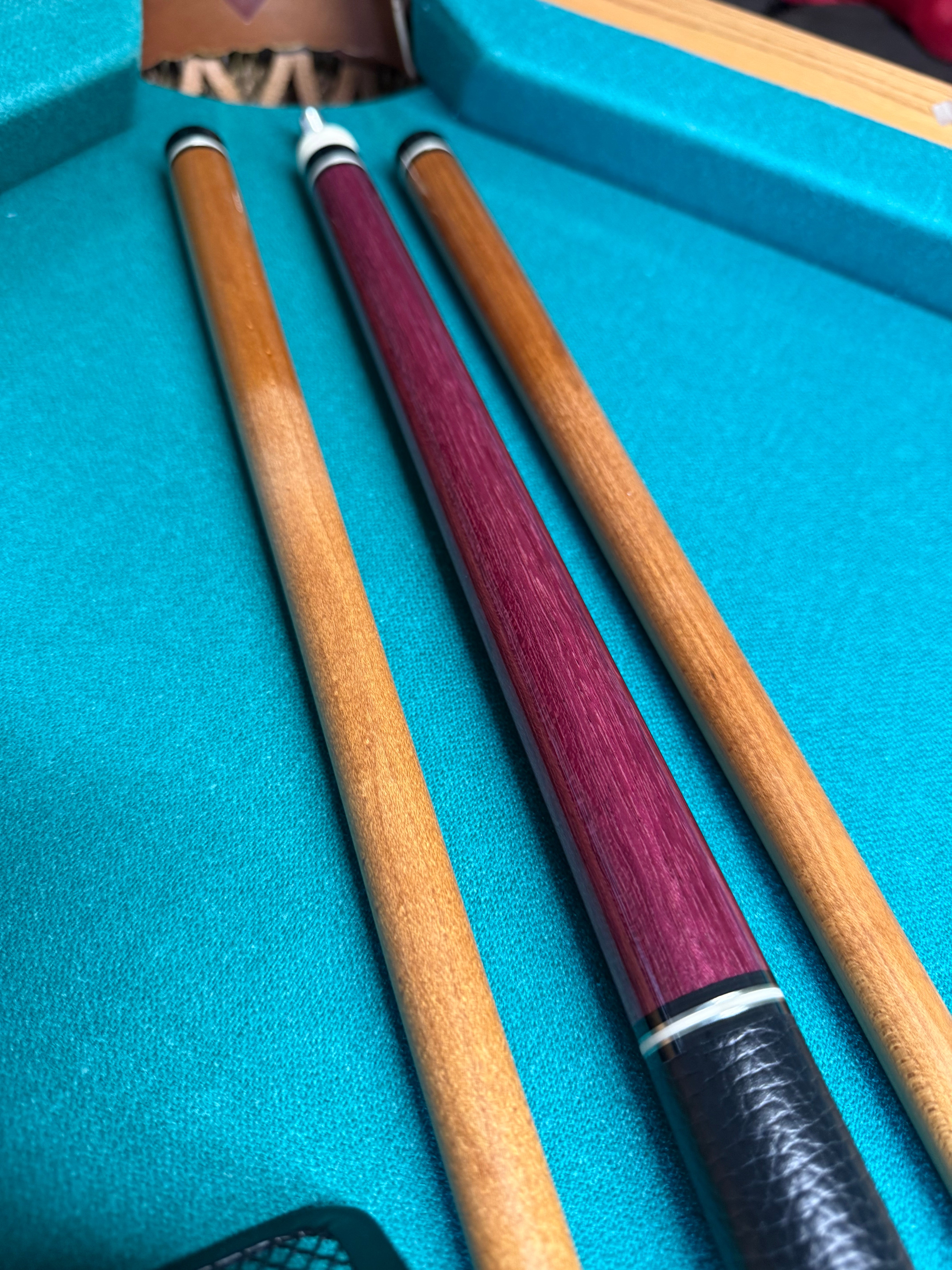 MC Custom Cues from the Carmeli Shop ( Purpleheart)
