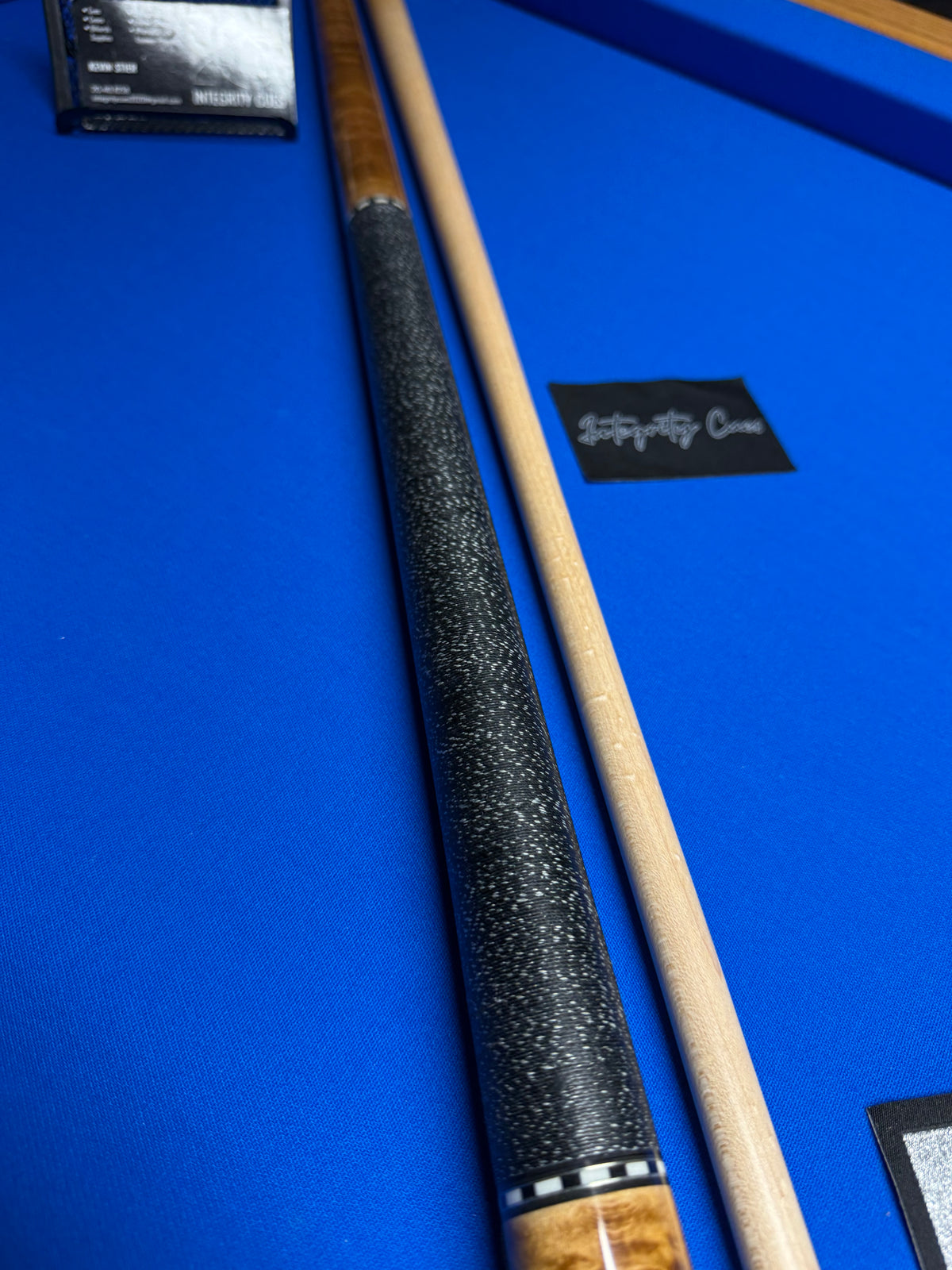 Schon STL-1 Maple Brand New