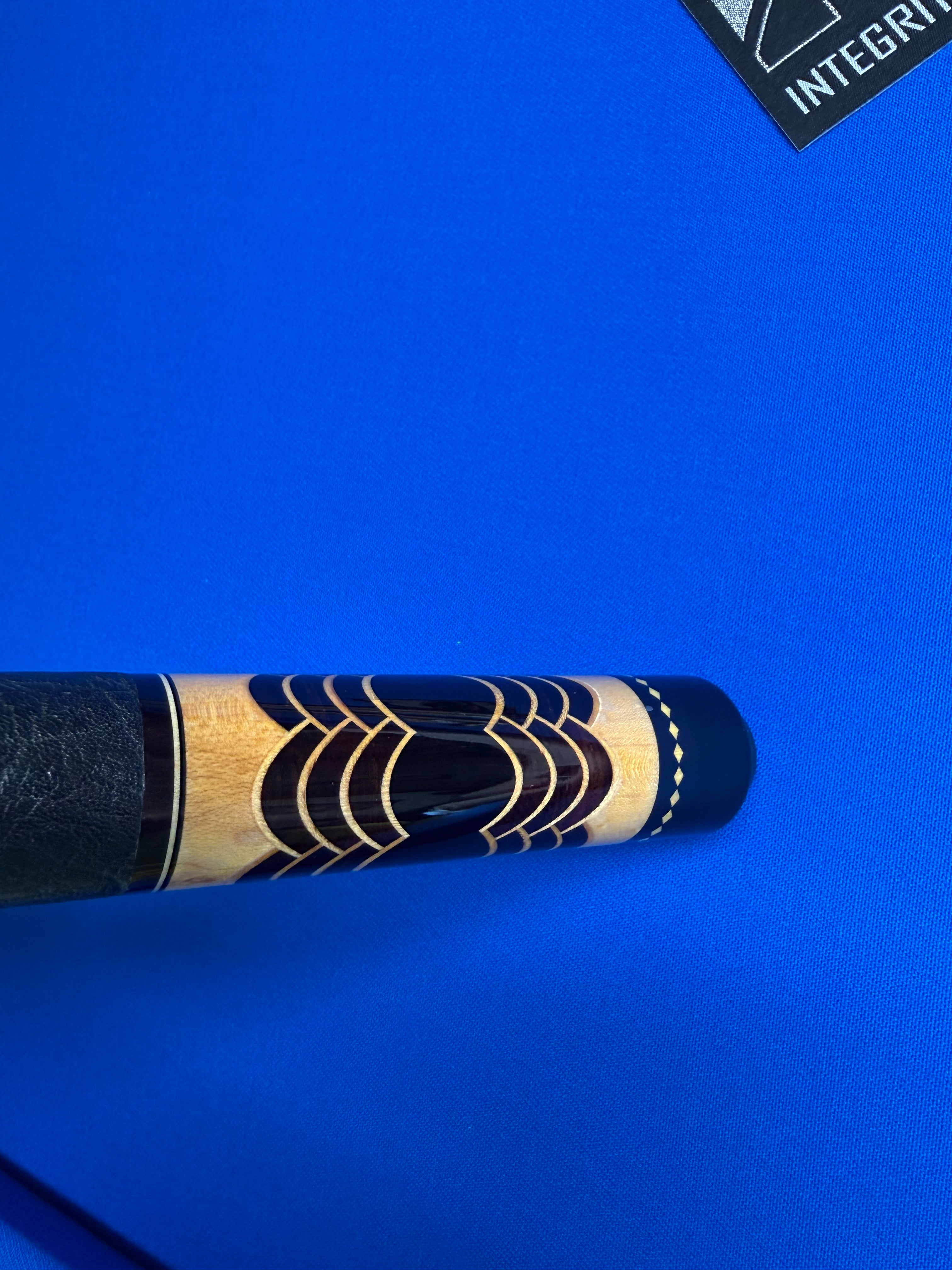 Samsara 8 Point Preowned Custom W 3 Shafts
