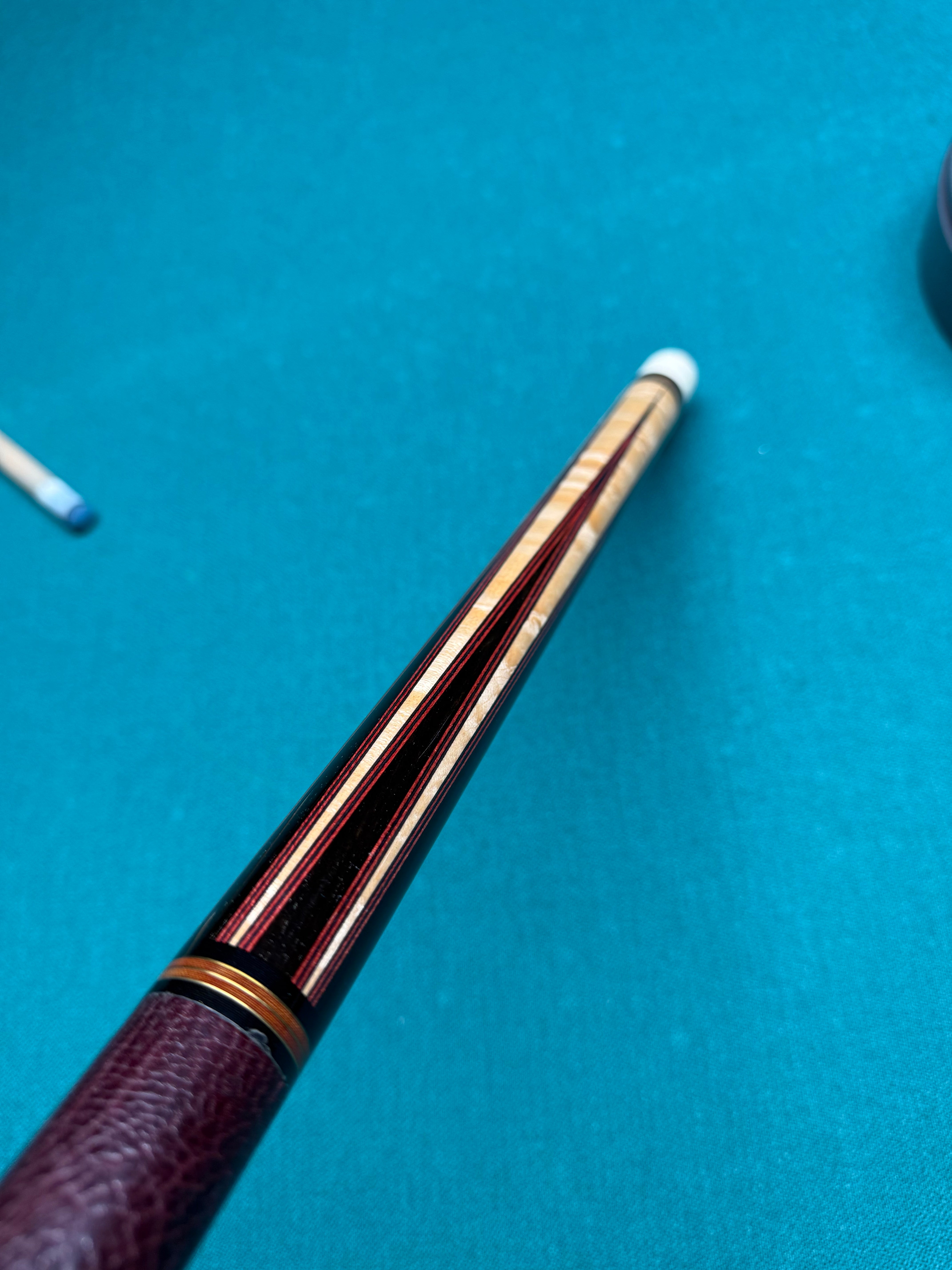 Mike Lambros Preowned 6 Pointer Birdseye Custom Cue