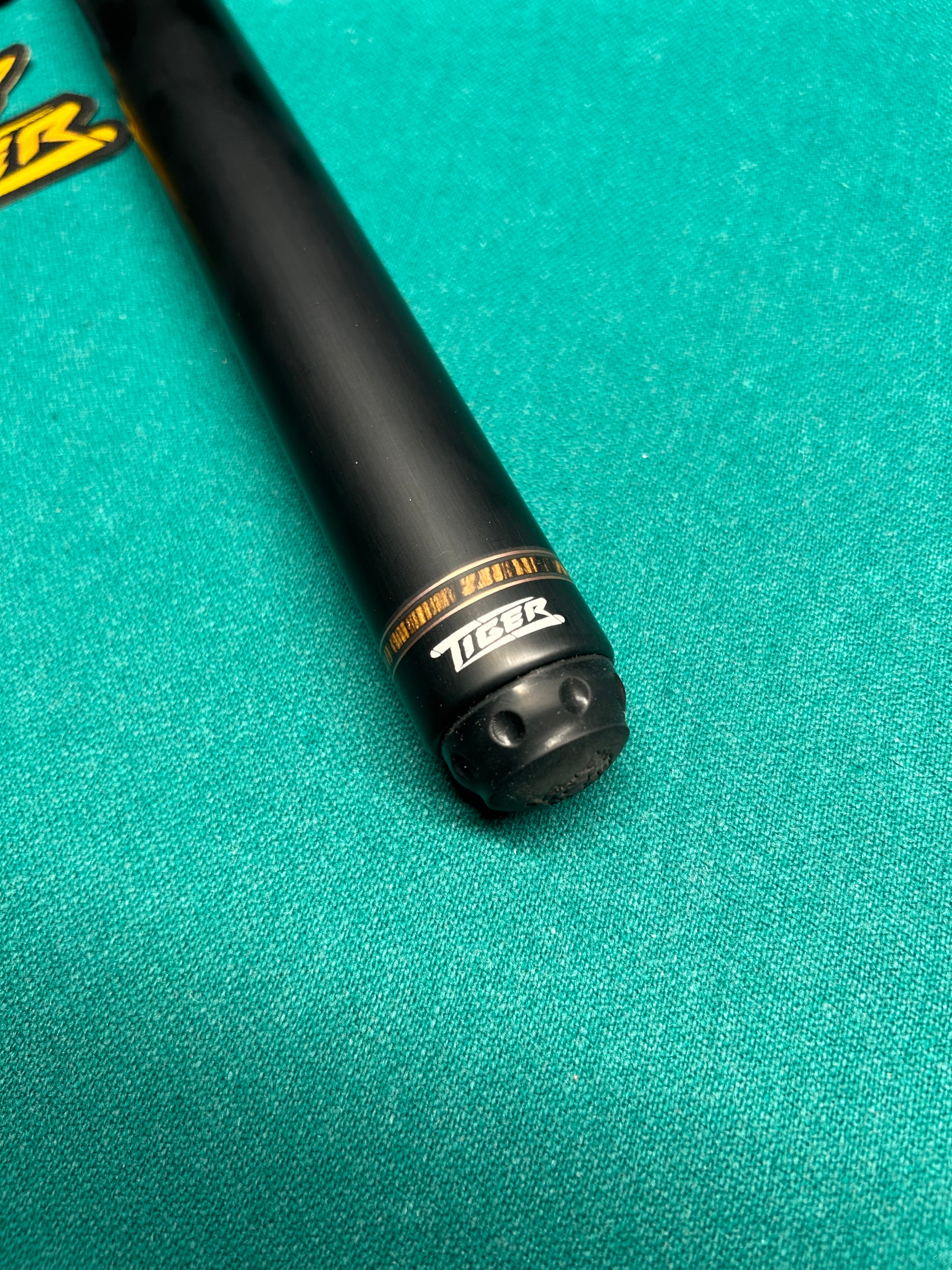 Tiger Impakt Break Cue W Fortis CF Shaft