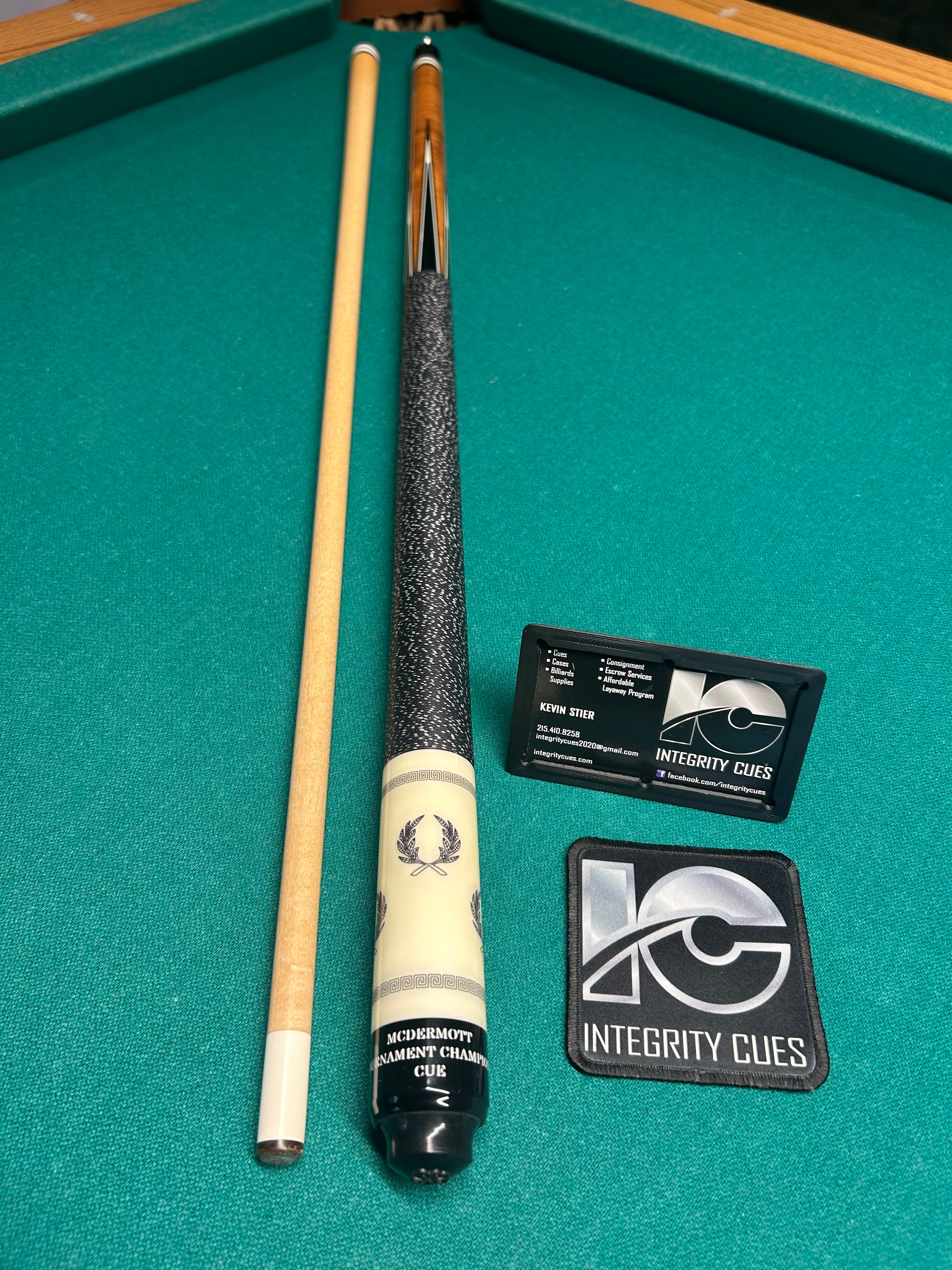 McDermott Tournament Of Champions Cue