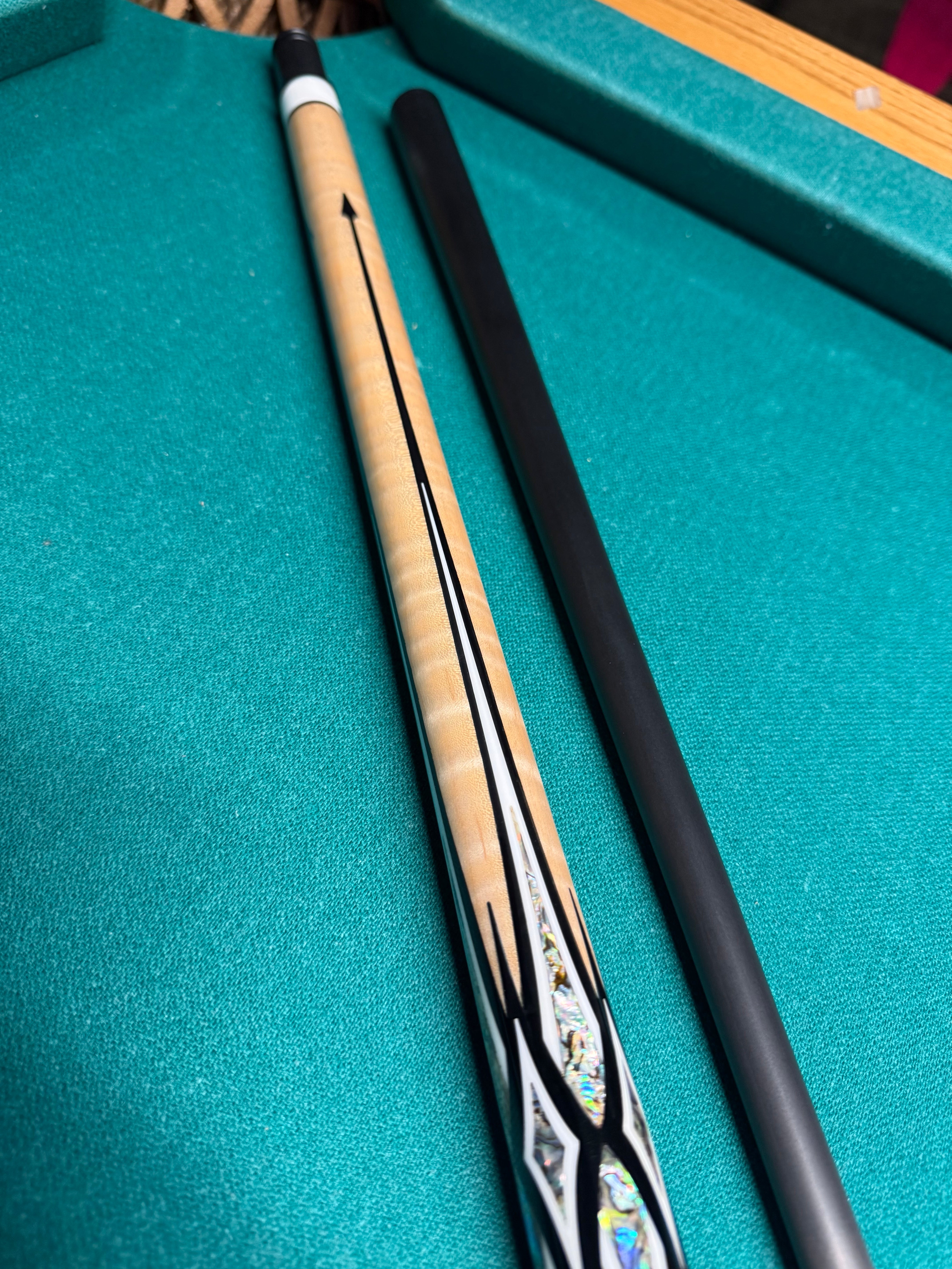 J Flowers NEW Wrapless Cue W Extension