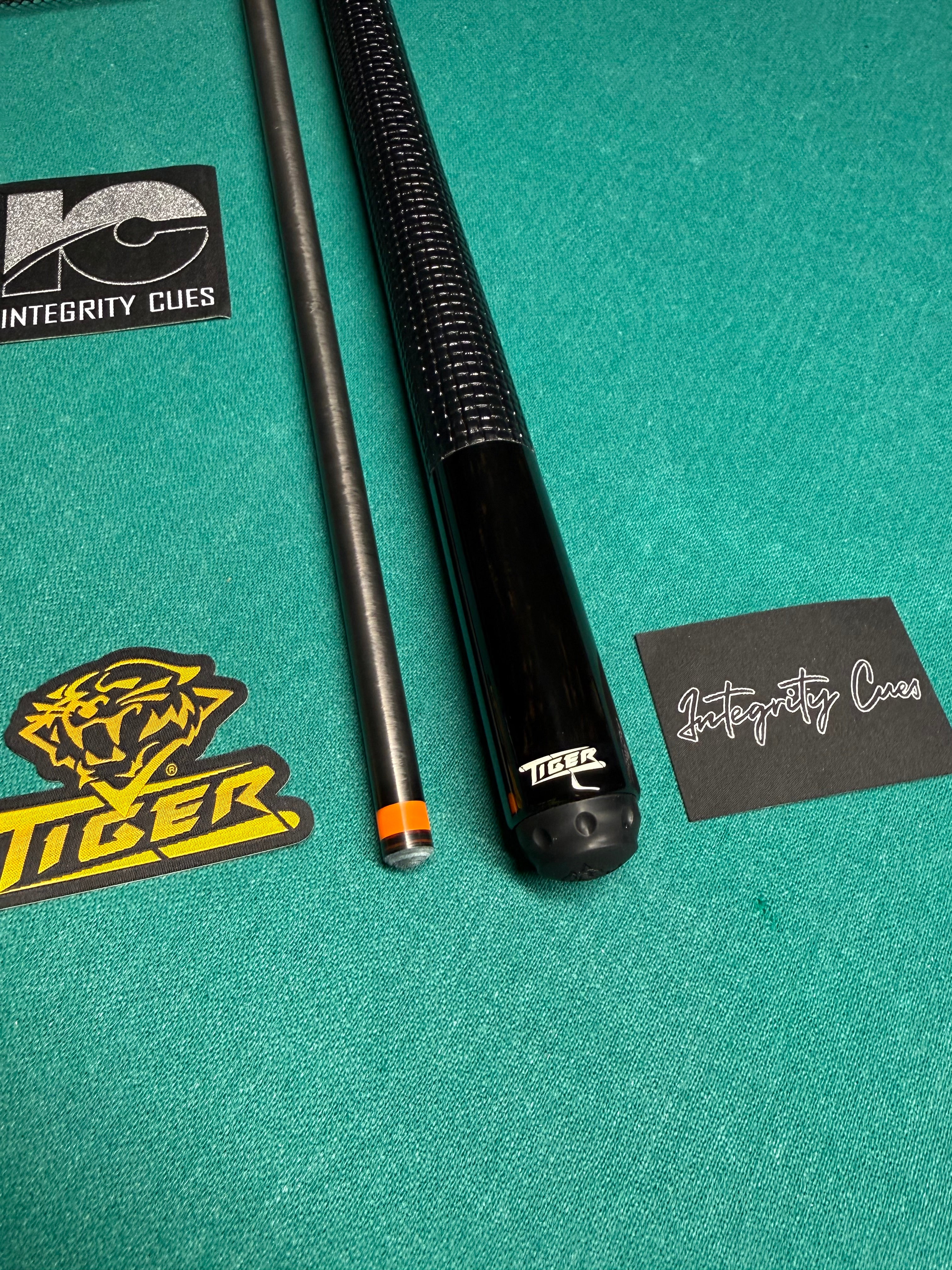 Tiger Products TUX-2W New W Fortis 12.5 LD Carbon Shaft