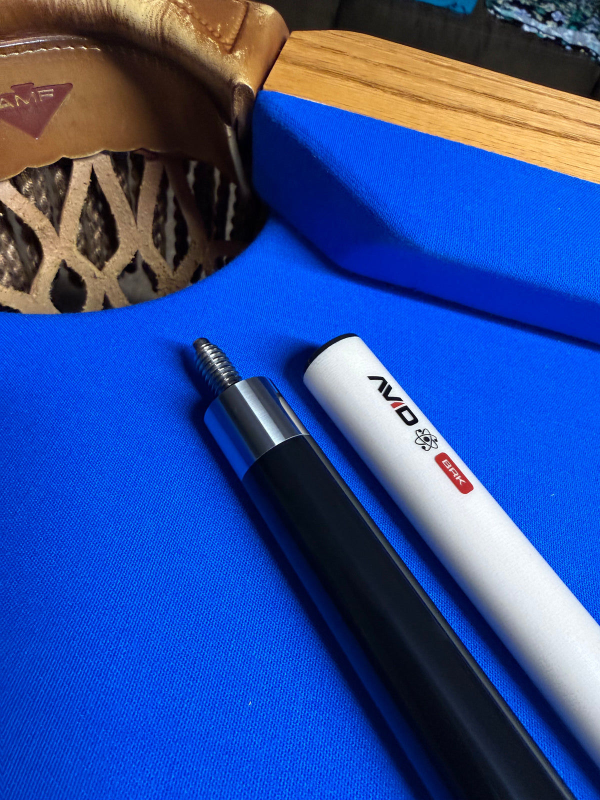 Cuetec Avid Surge Break Cue