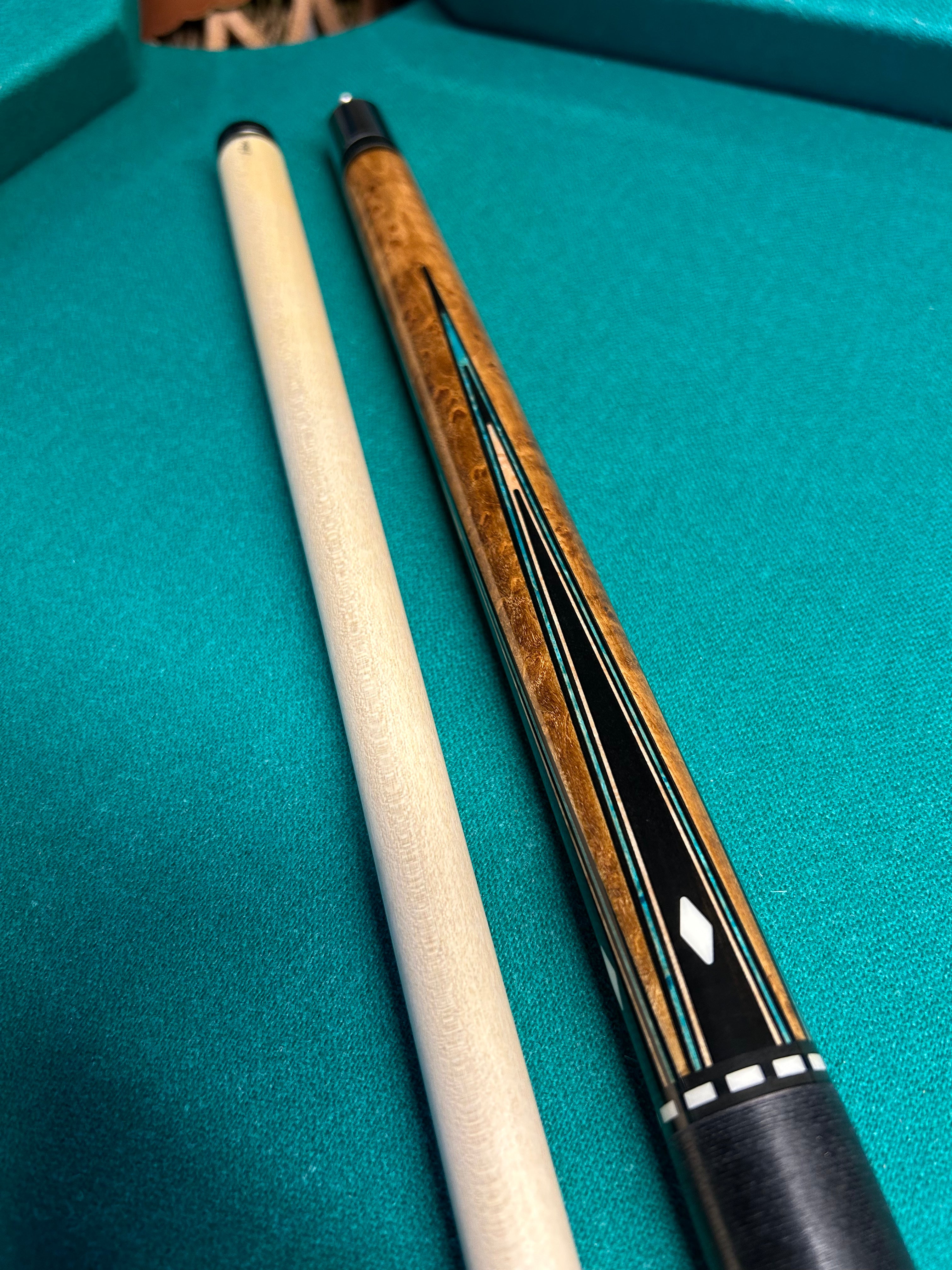 Schon STL10 Dark Stain Light Blue Maple