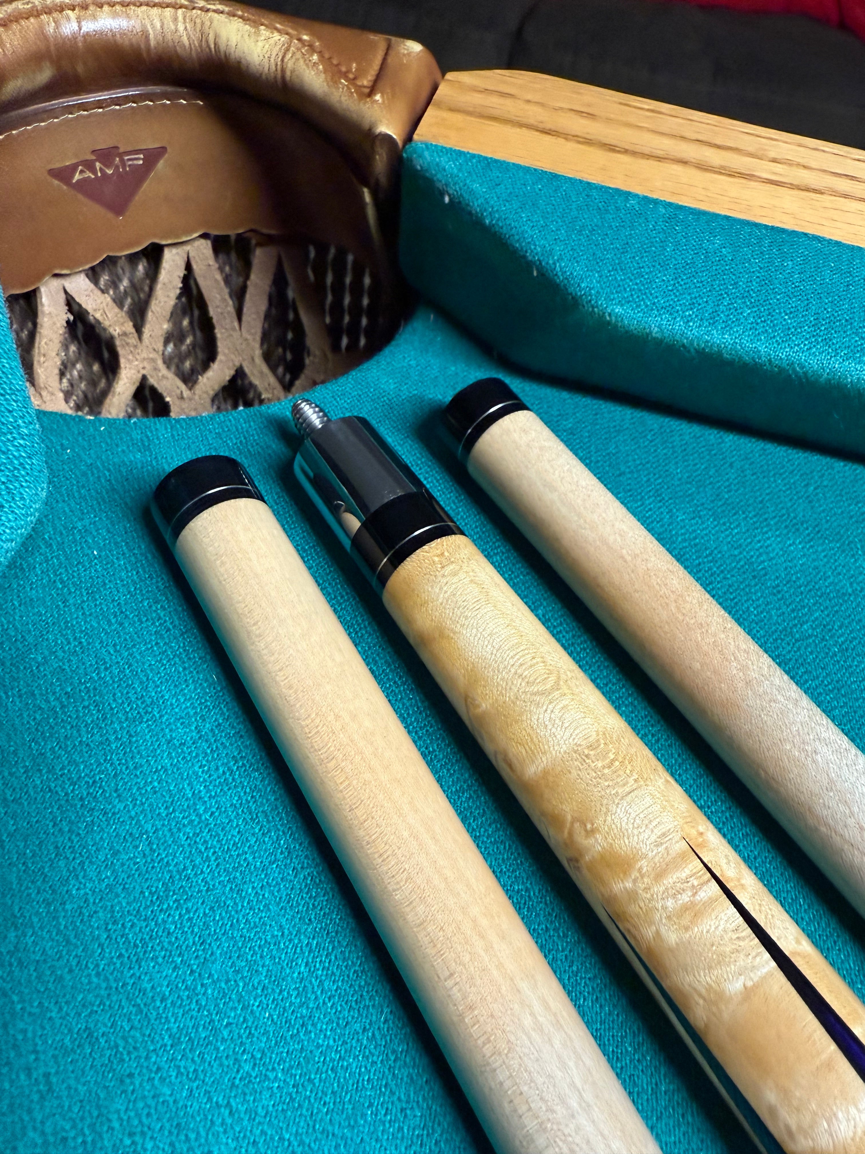 John K Bender Cue # 286 Preowned