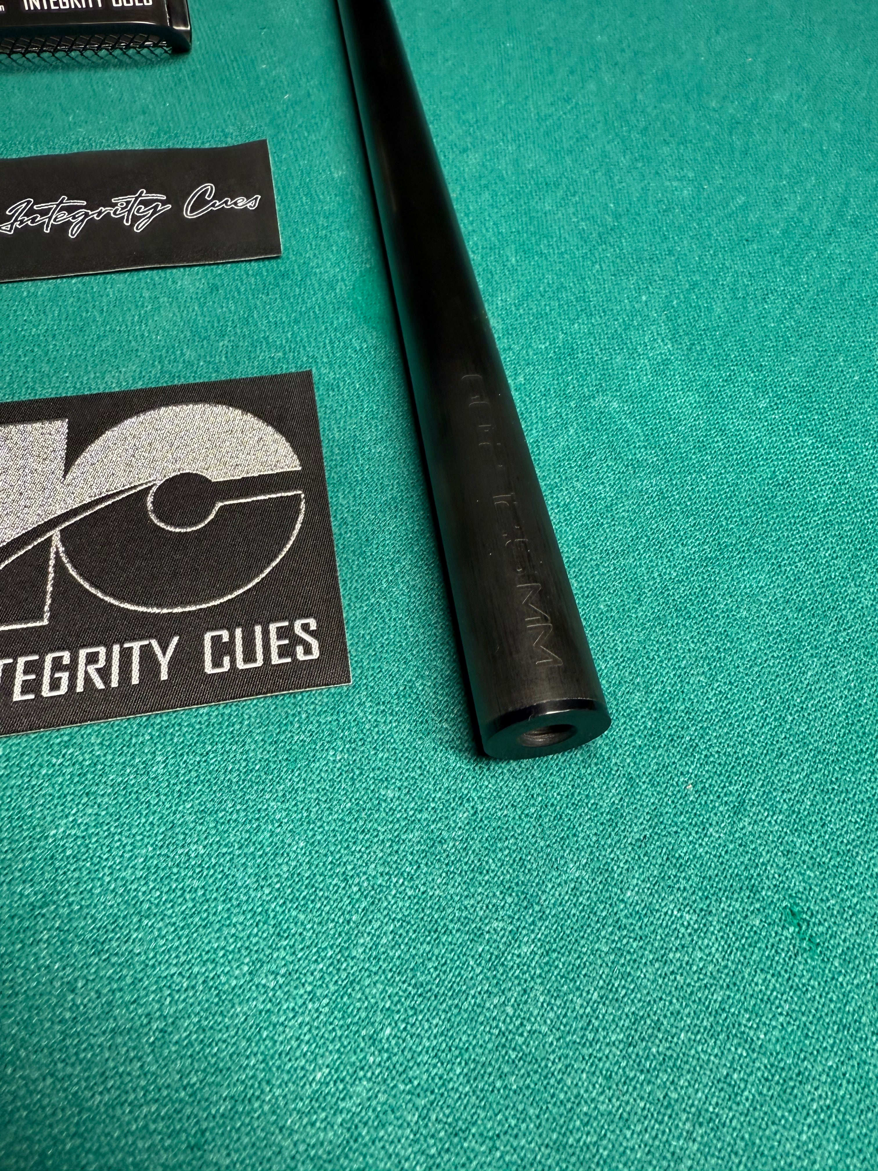 Go Customs GO-2 Preowned Carbon