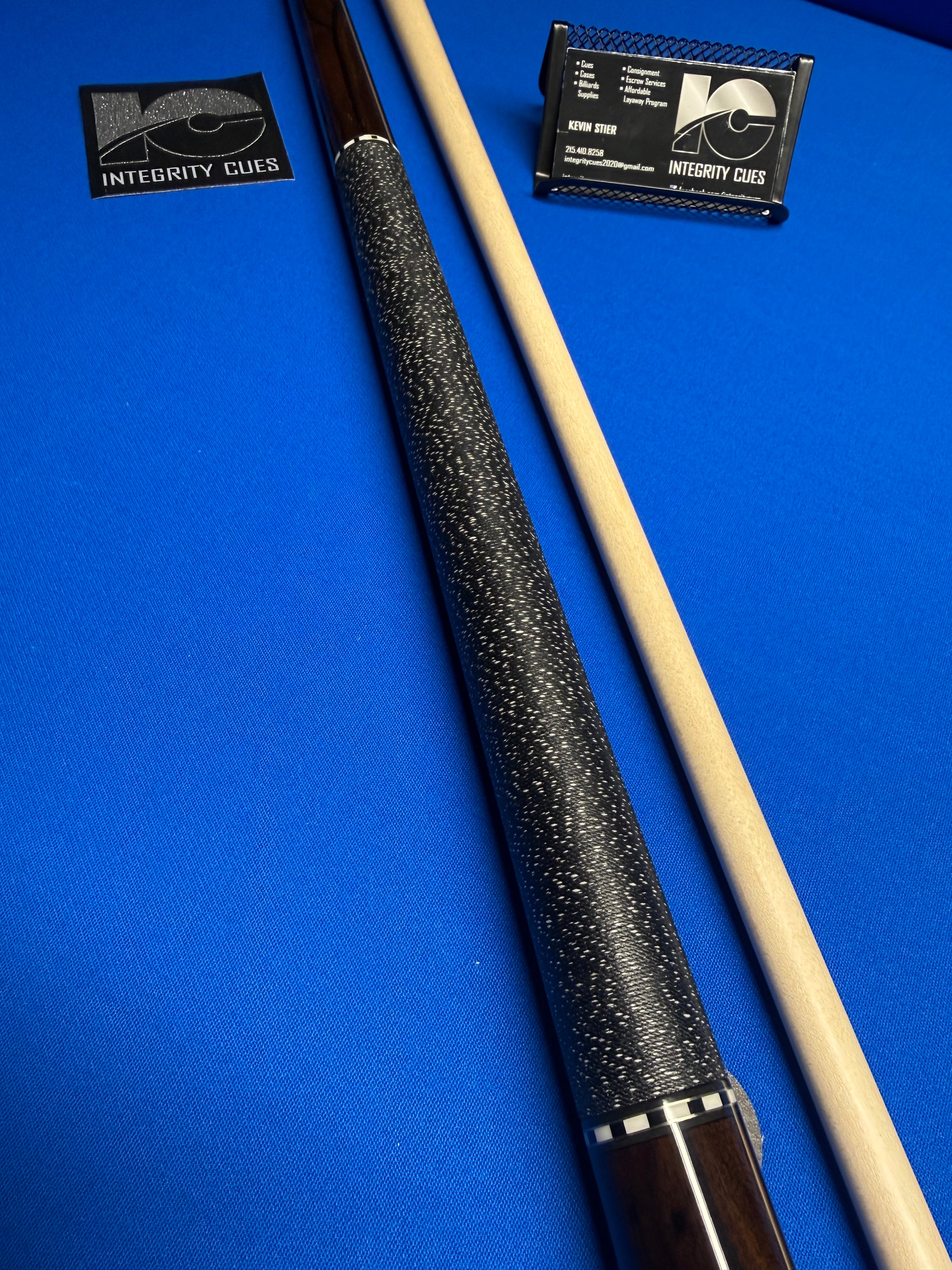 Schon STL-1 E Exotic Olivewood Refinished