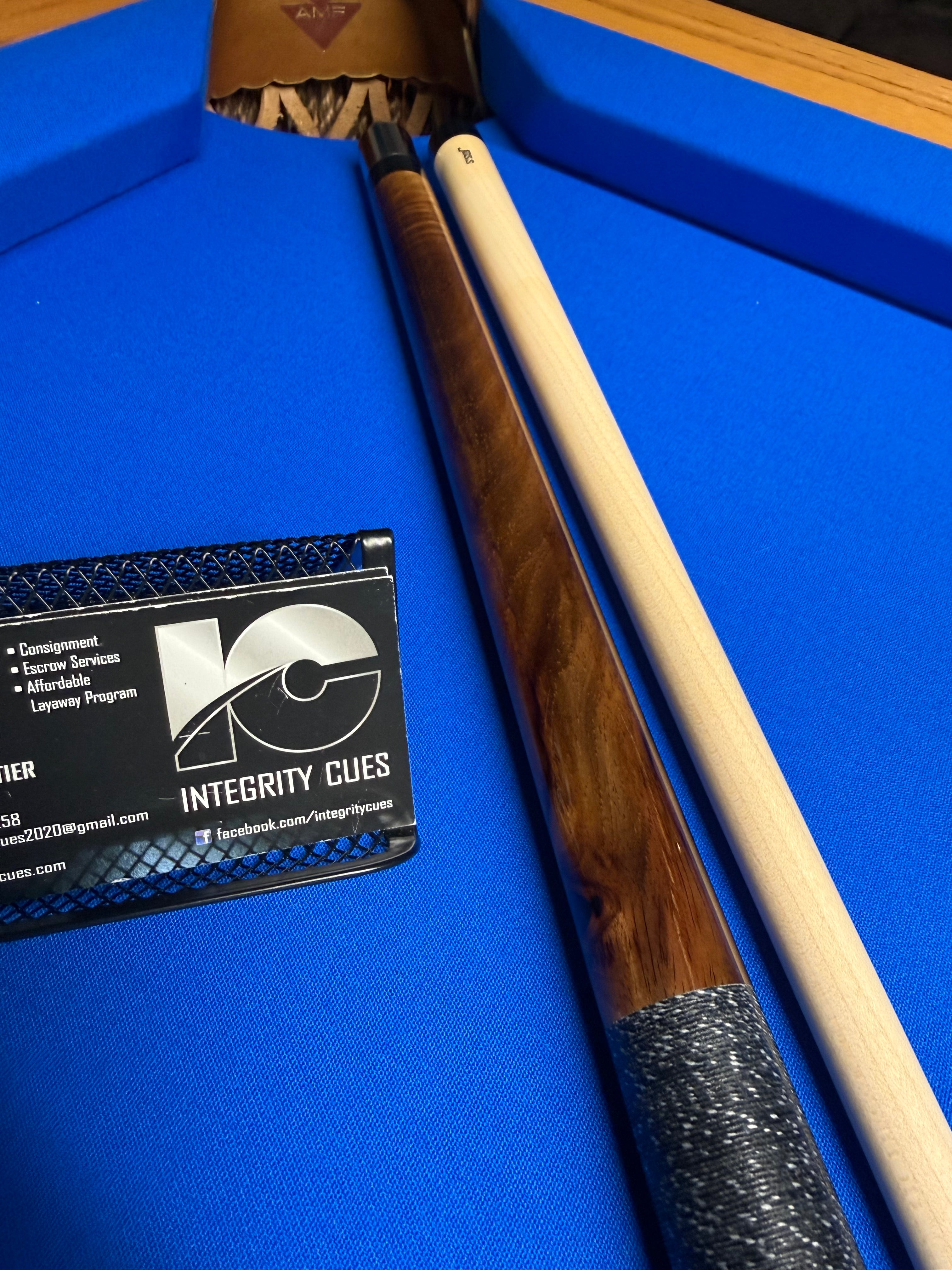 Joss JH311 Cue Brand New