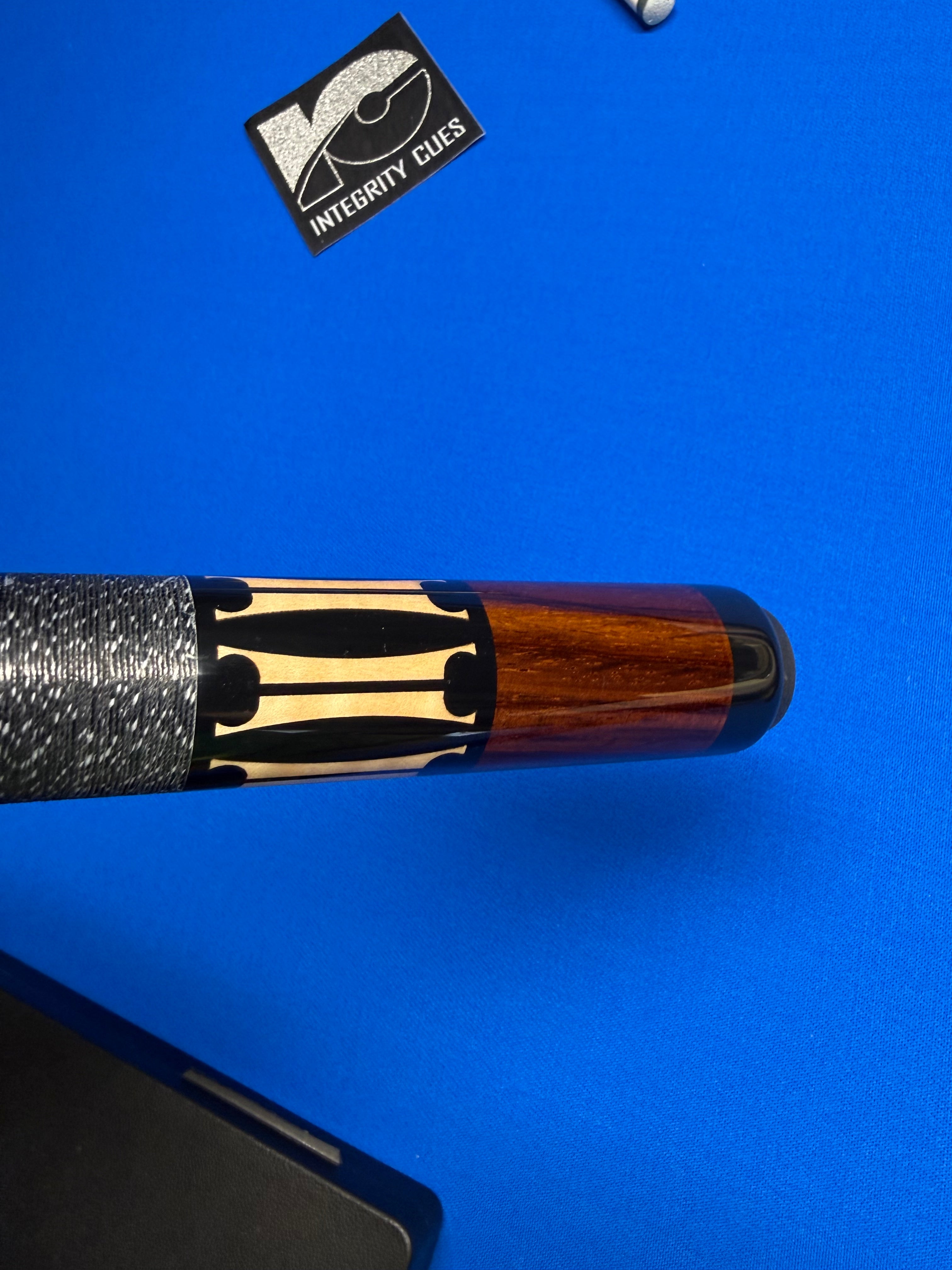Joss JH311 Cue Brand New