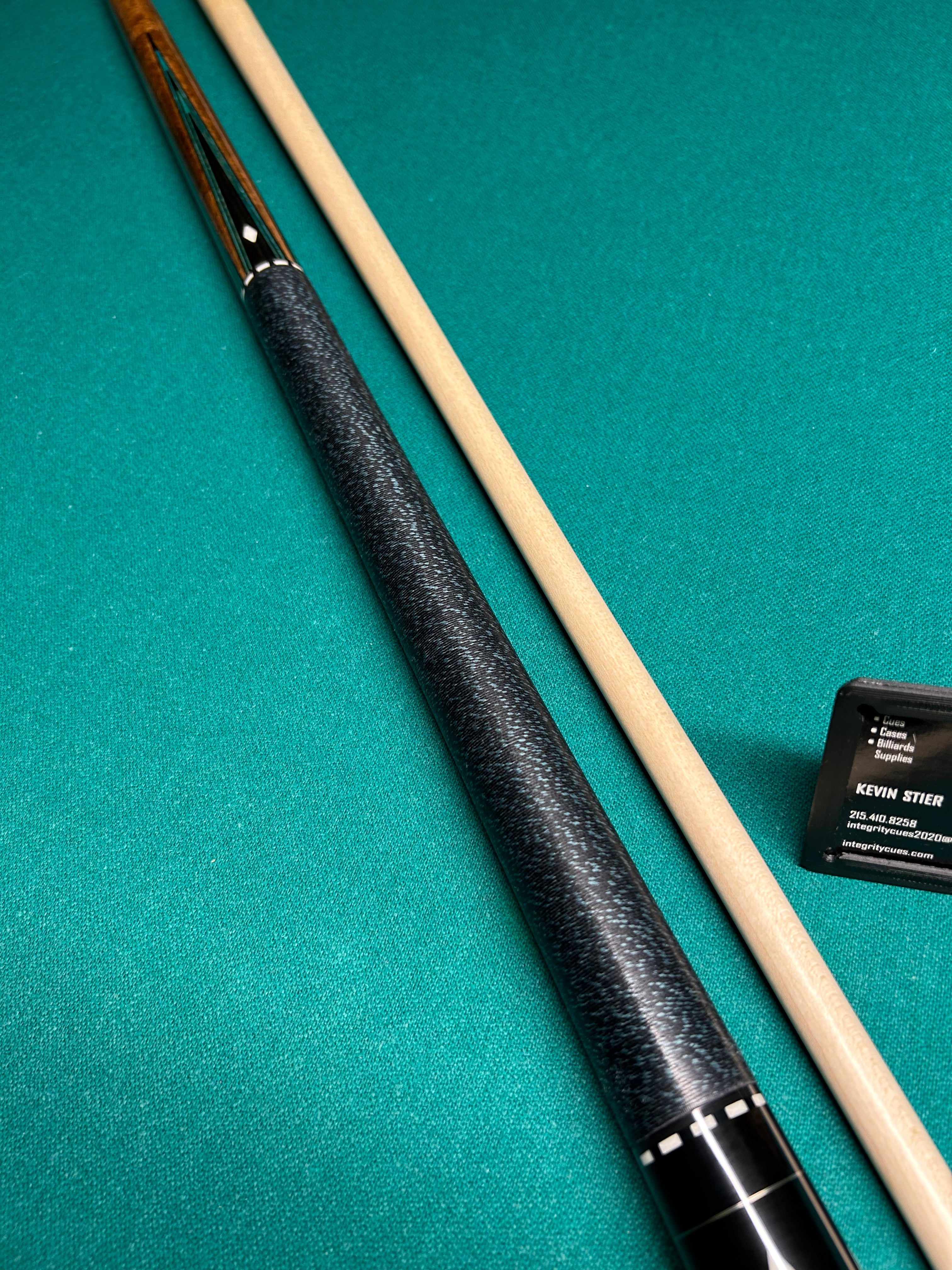 Schon STL10 (Dark Stain)
