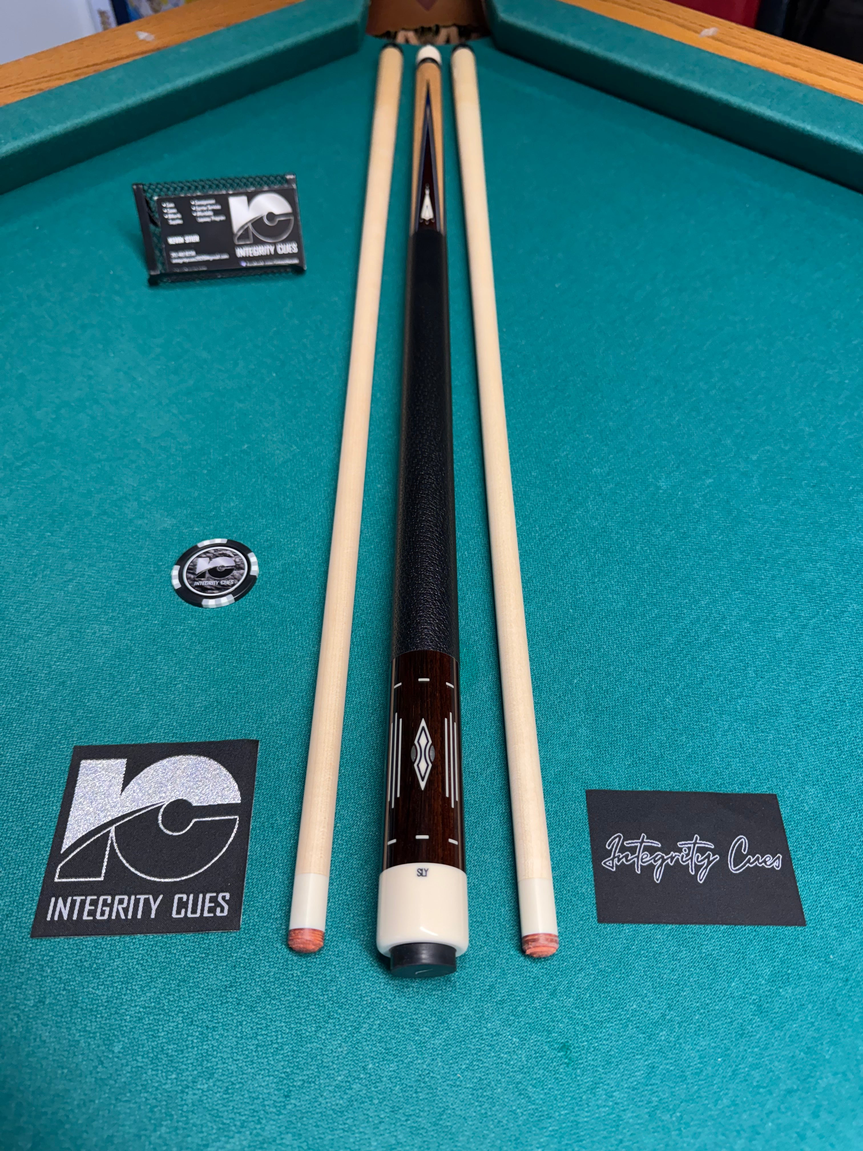 Leon Sly Loaded Custom