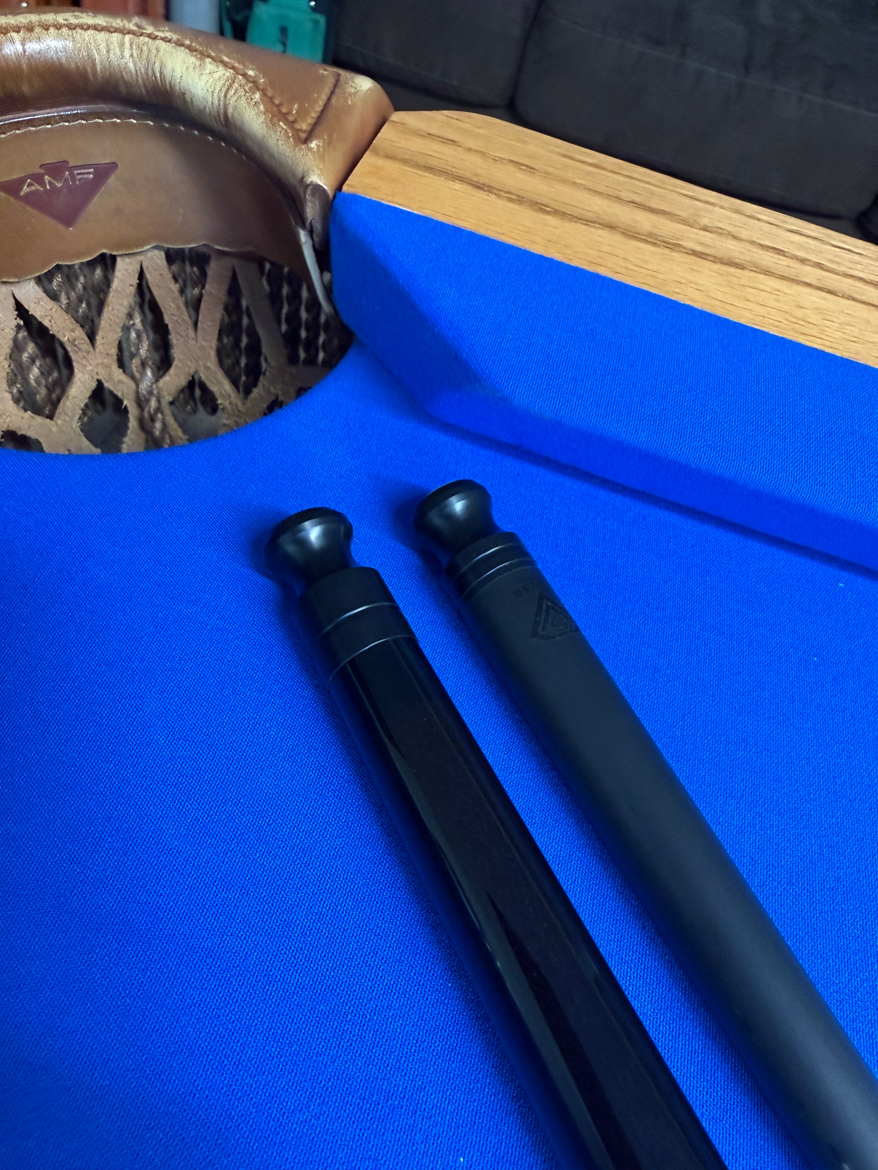 Jacoby Cue Ebony W V5 Black Carbon Shaft