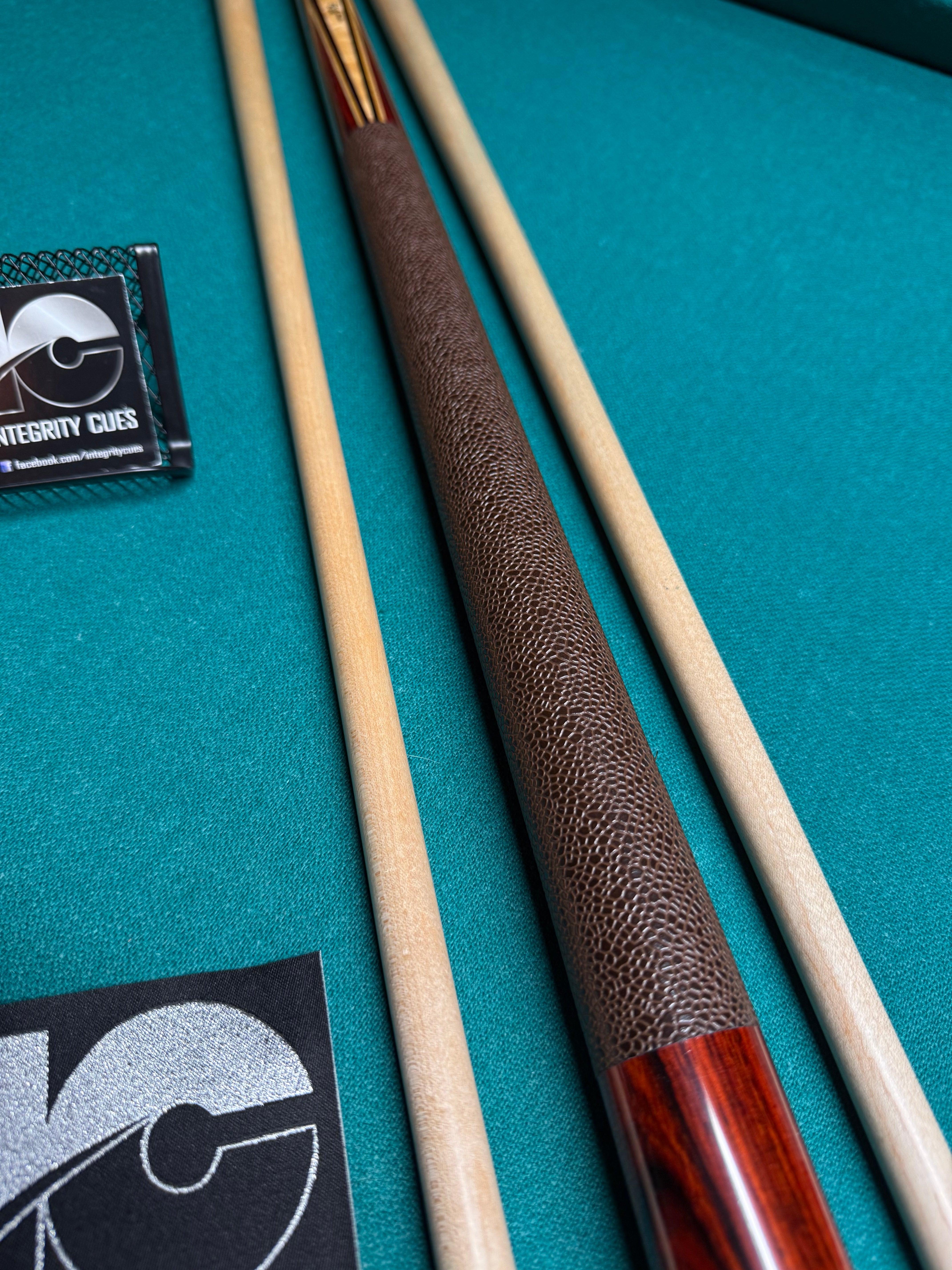 John K Bender Cue # 286 Preowned