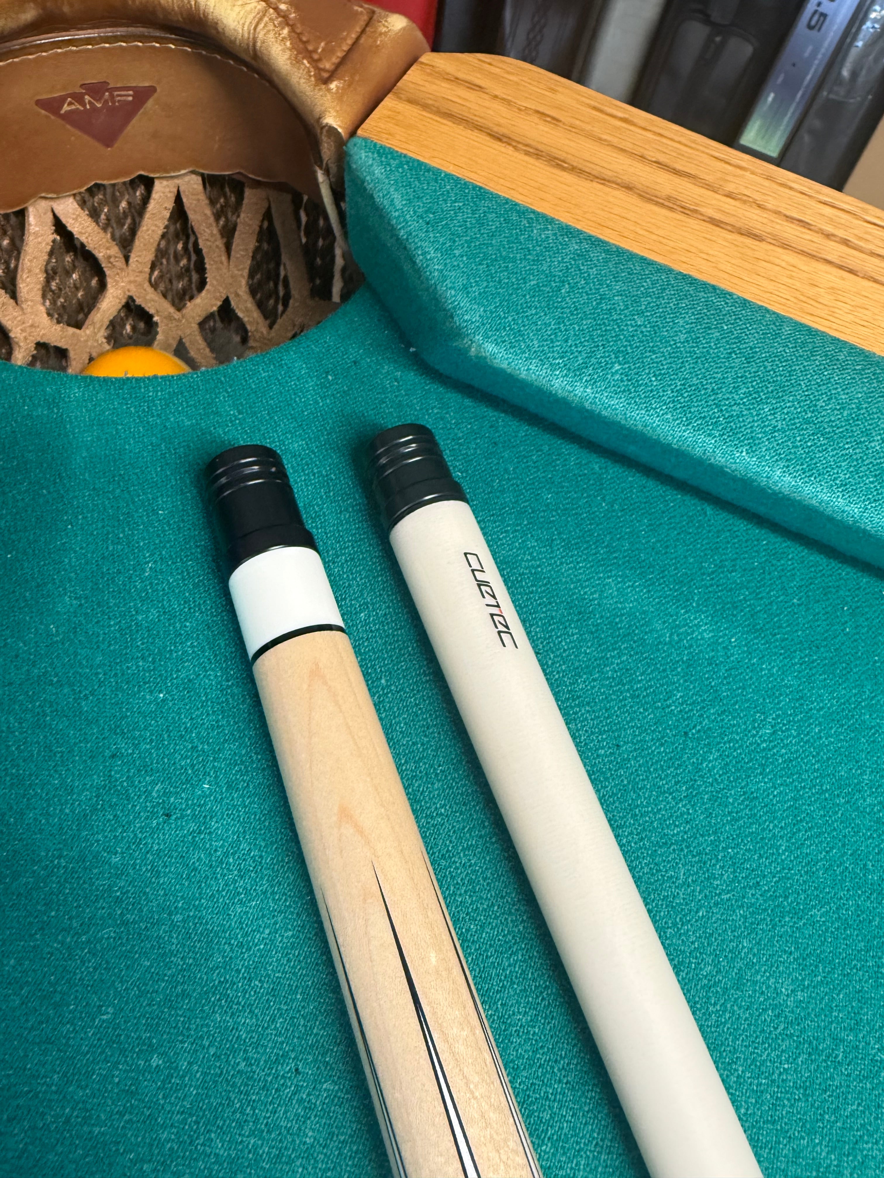 Cuetec Avid 6 Point Cue Brand New