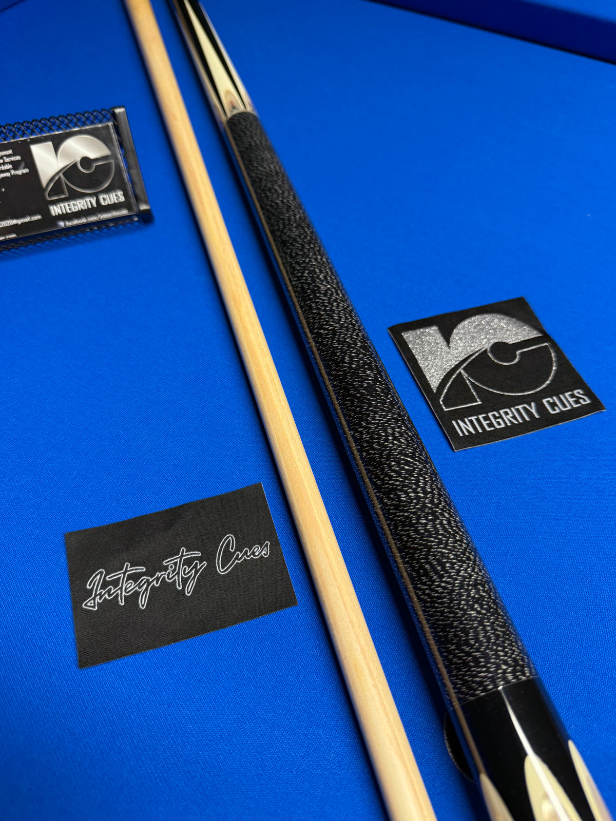 Meucci 97-21 Unchalked W Black Dot Shaft