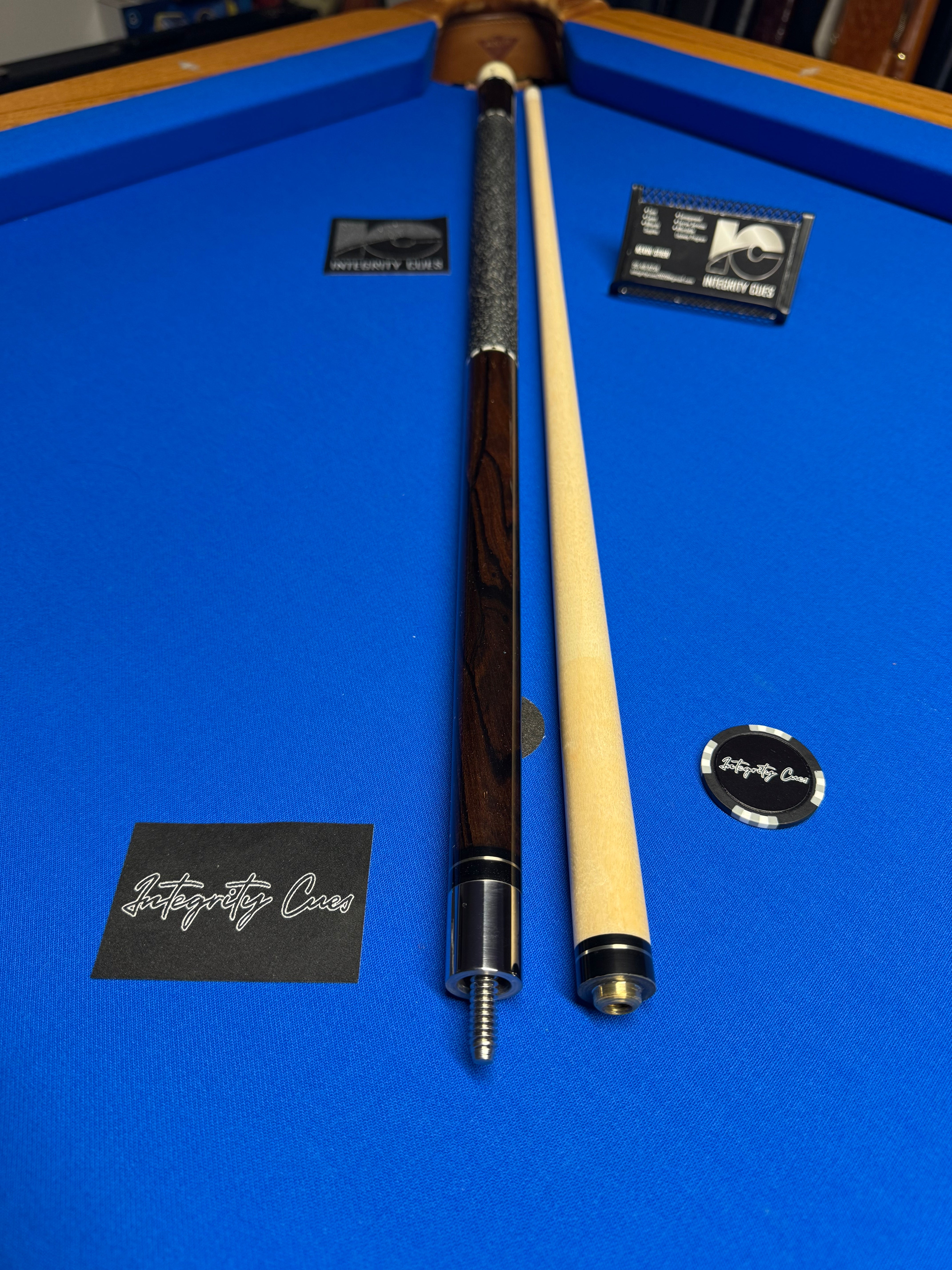 Schon STL-1 E Exotic Olivewood Refinished