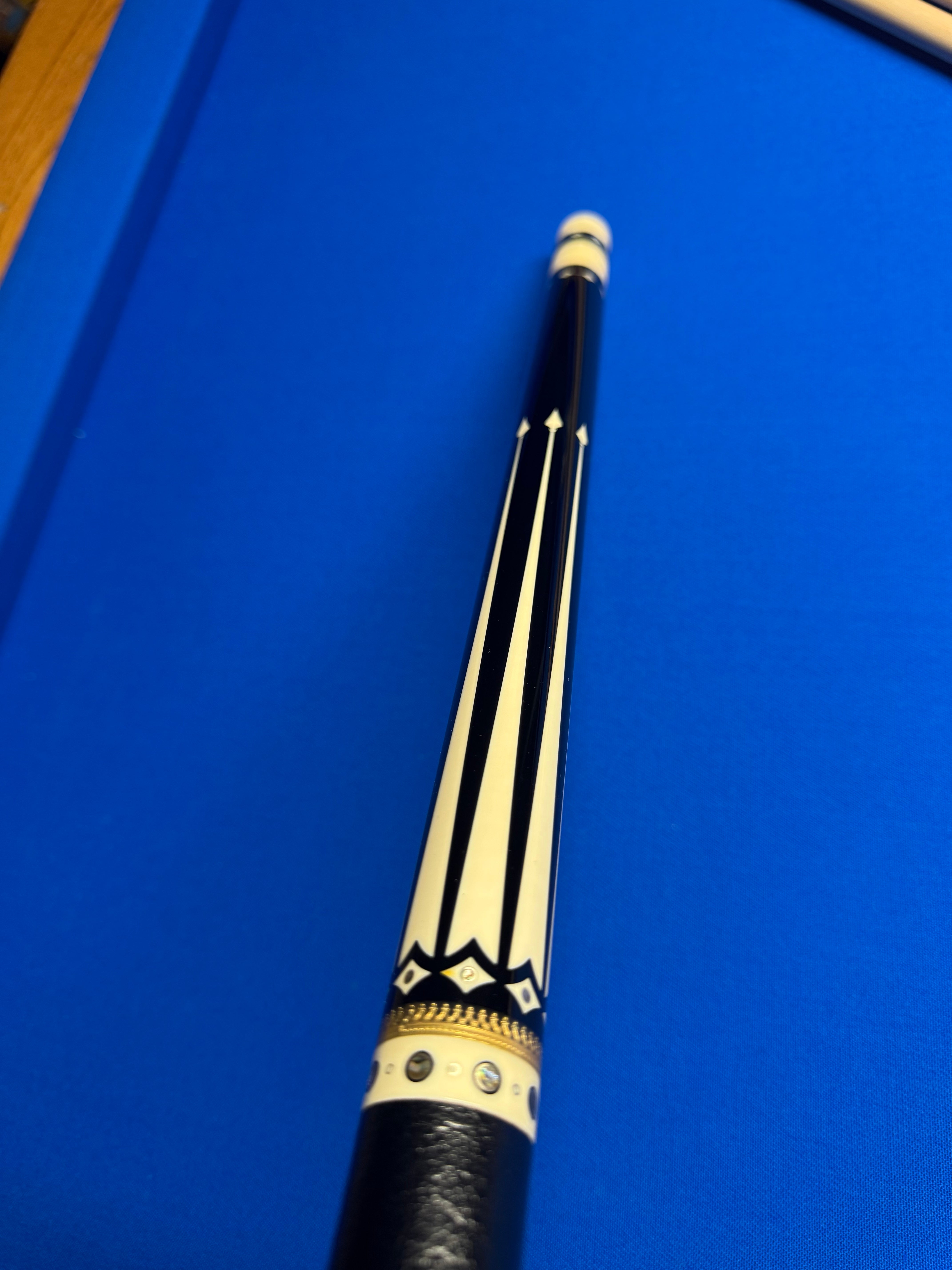 Bill McDaniel ⚫️⚪️⚫️ Masterpiece Custom W 4 Shafts