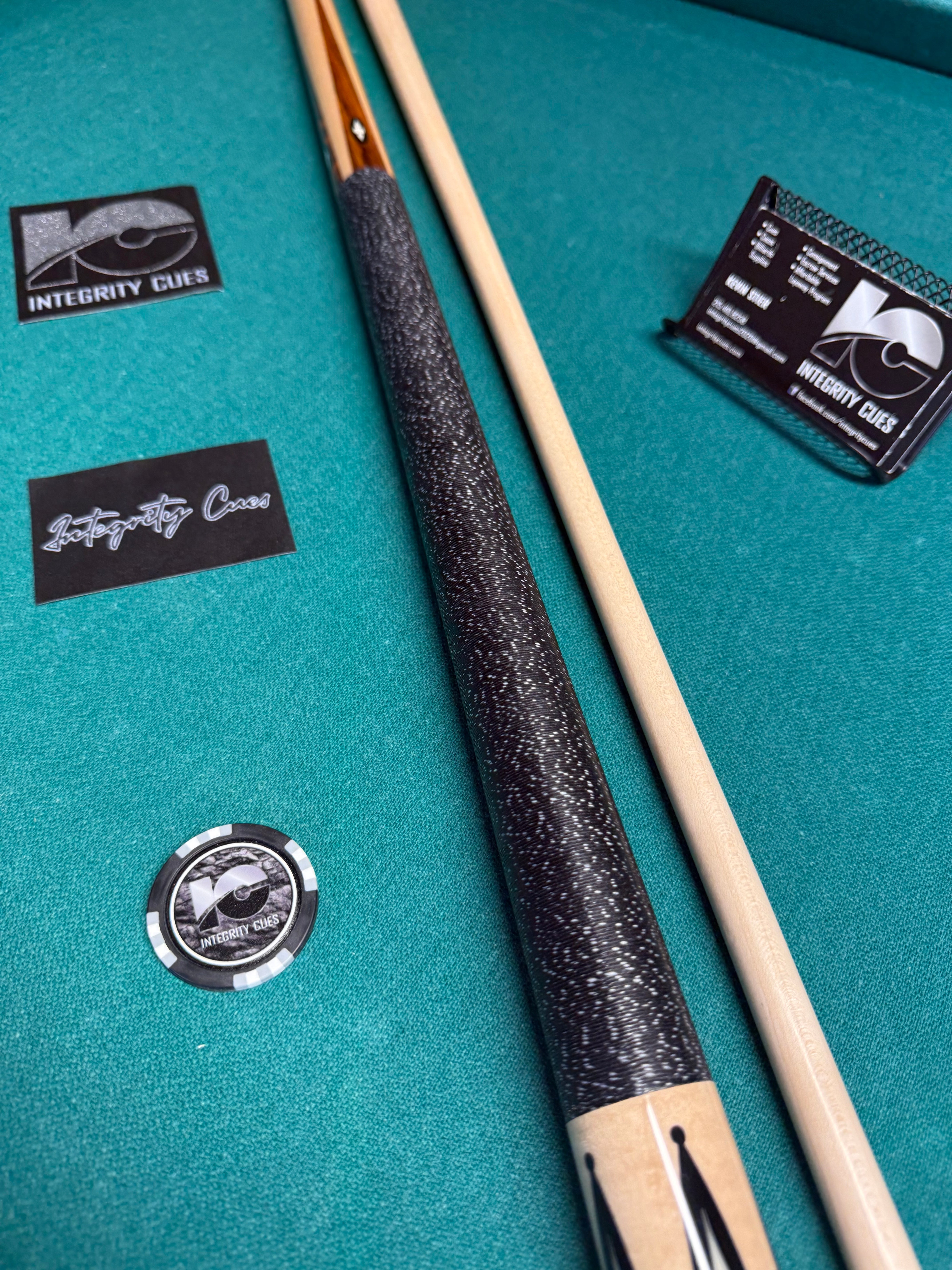 Joss J5331 Custom 4 Pointer