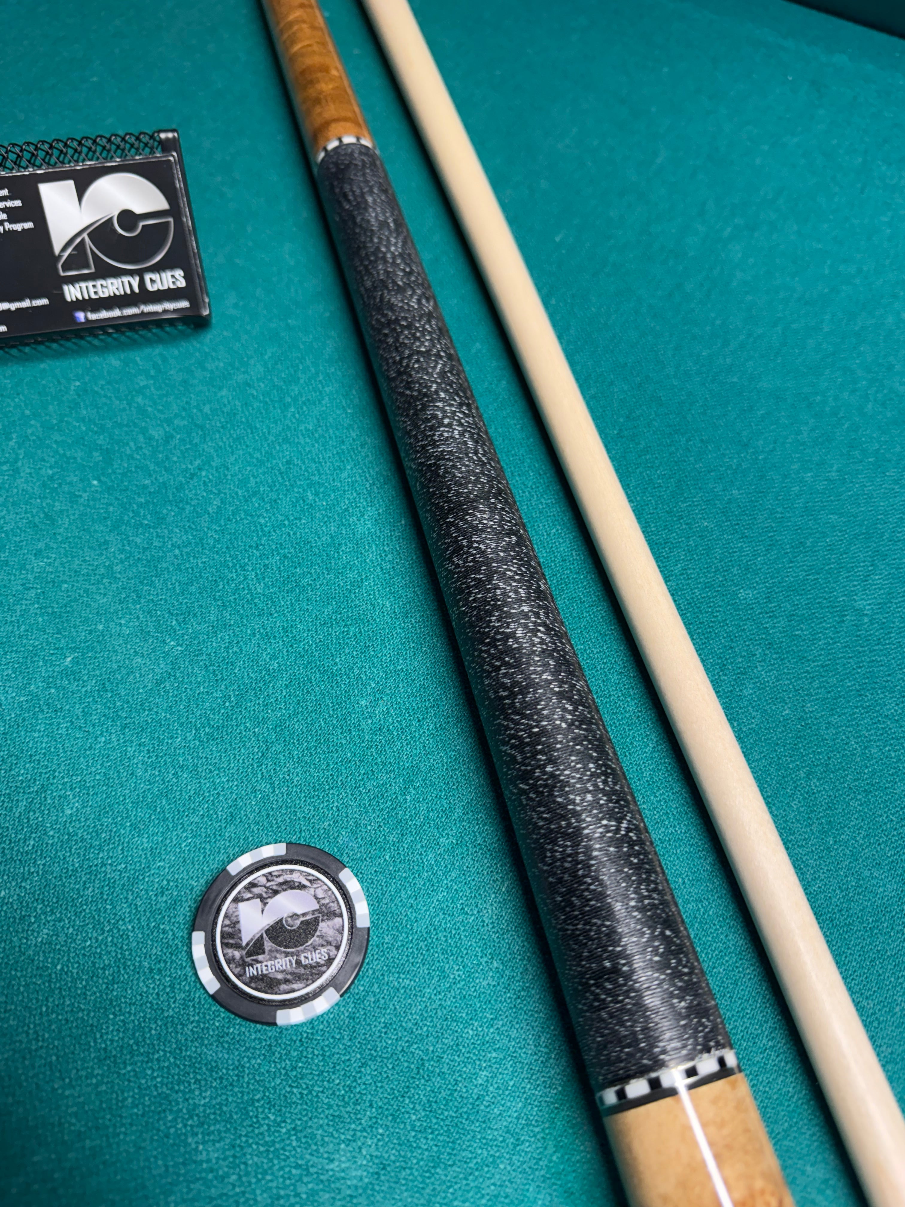 Schon STL-1 Maple Brand New