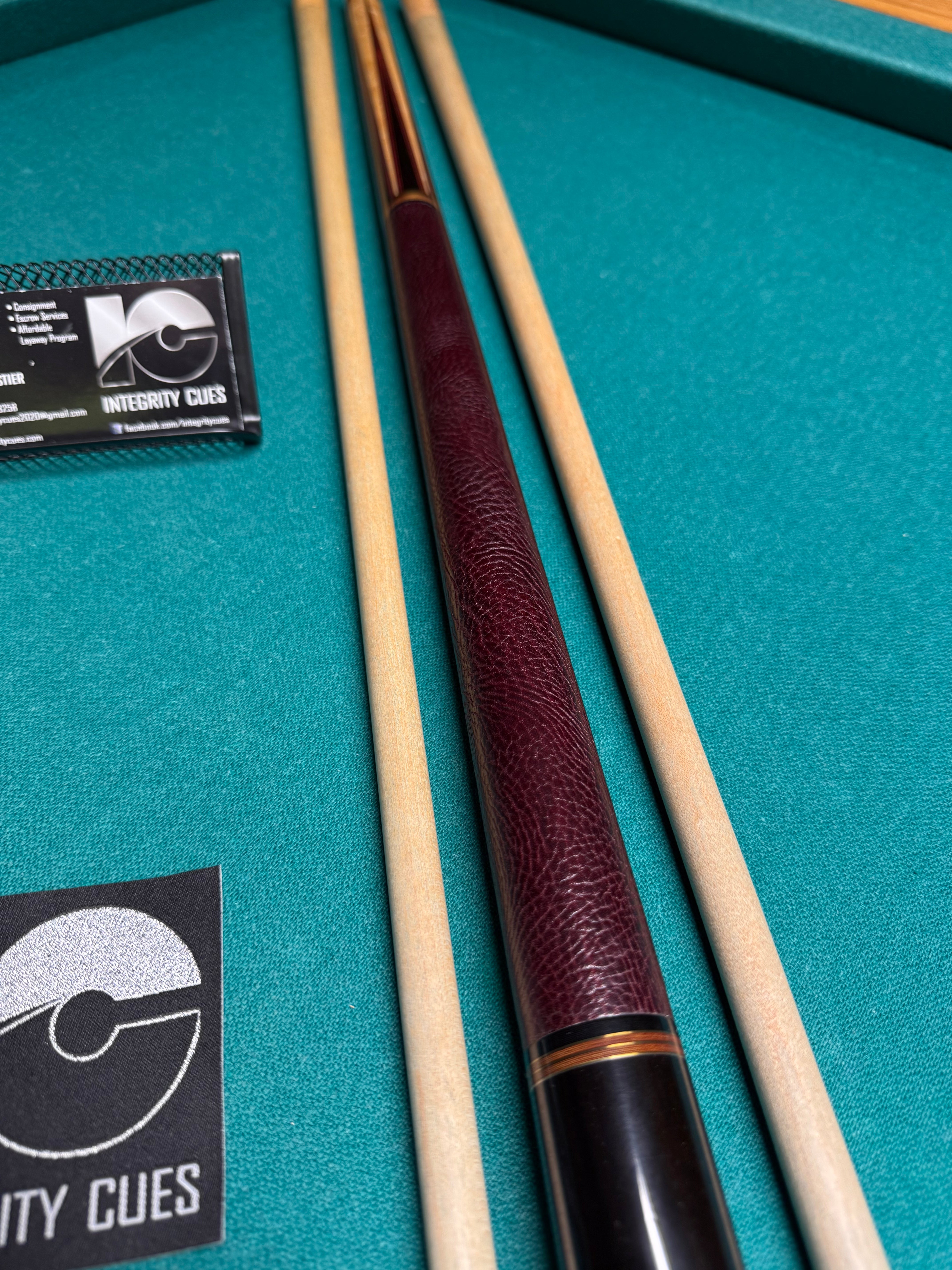 Mike Lambros Preowned 6 Pointer Birdseye Custom Cue