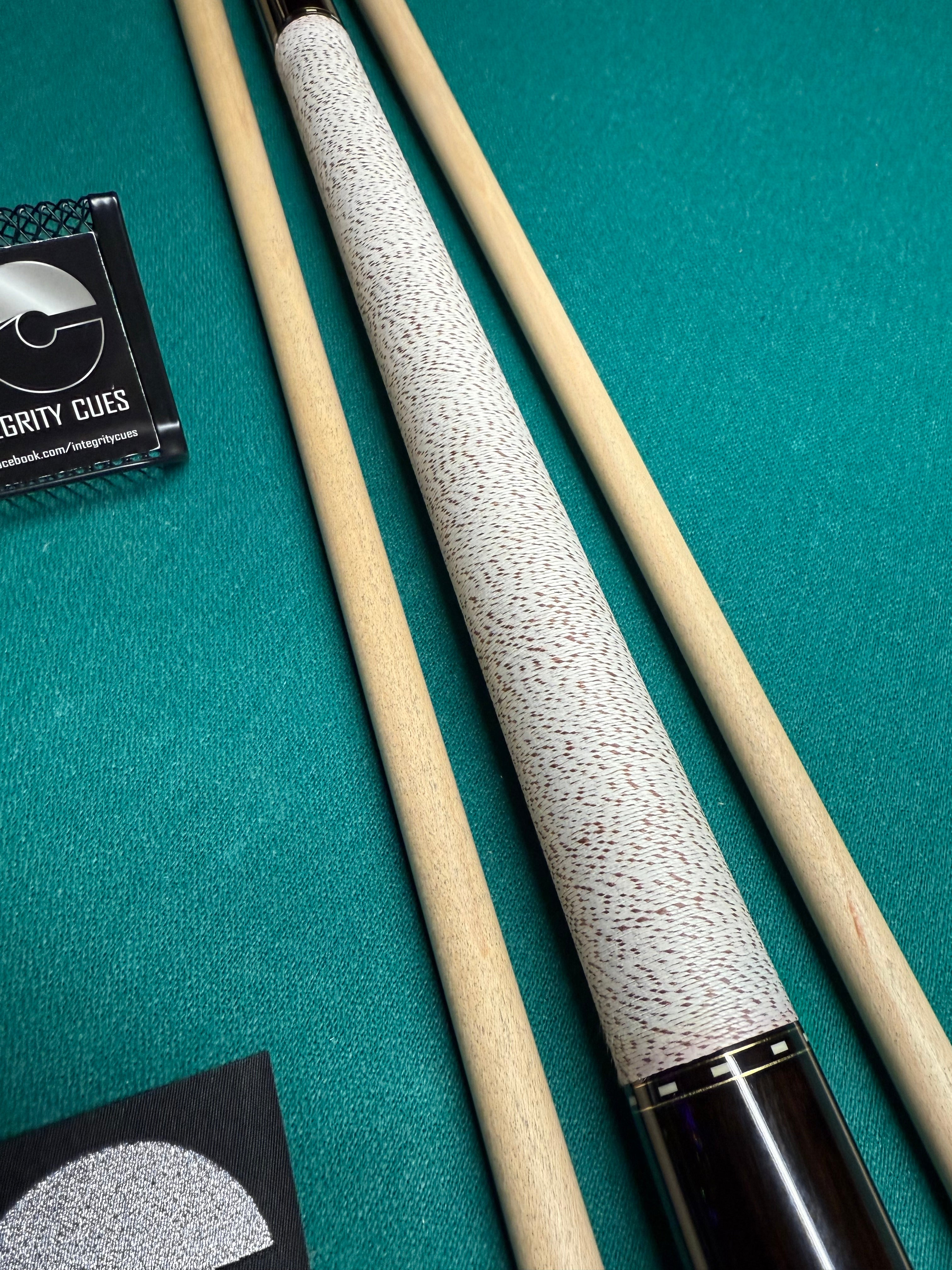 Dan Dishaw Custom Cue