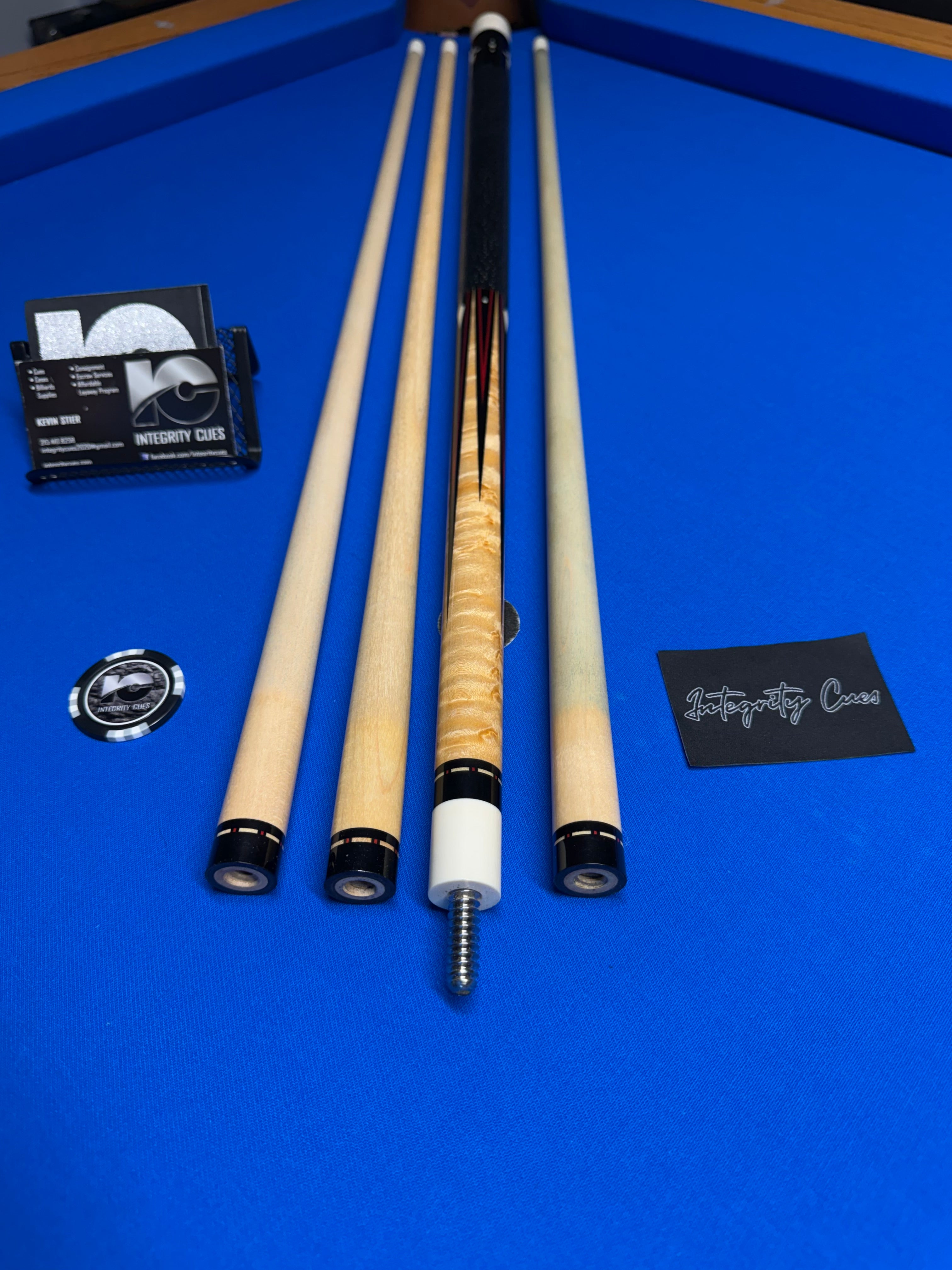 James White ‘06 Preowned Big Pin Custom W 3 Shafts