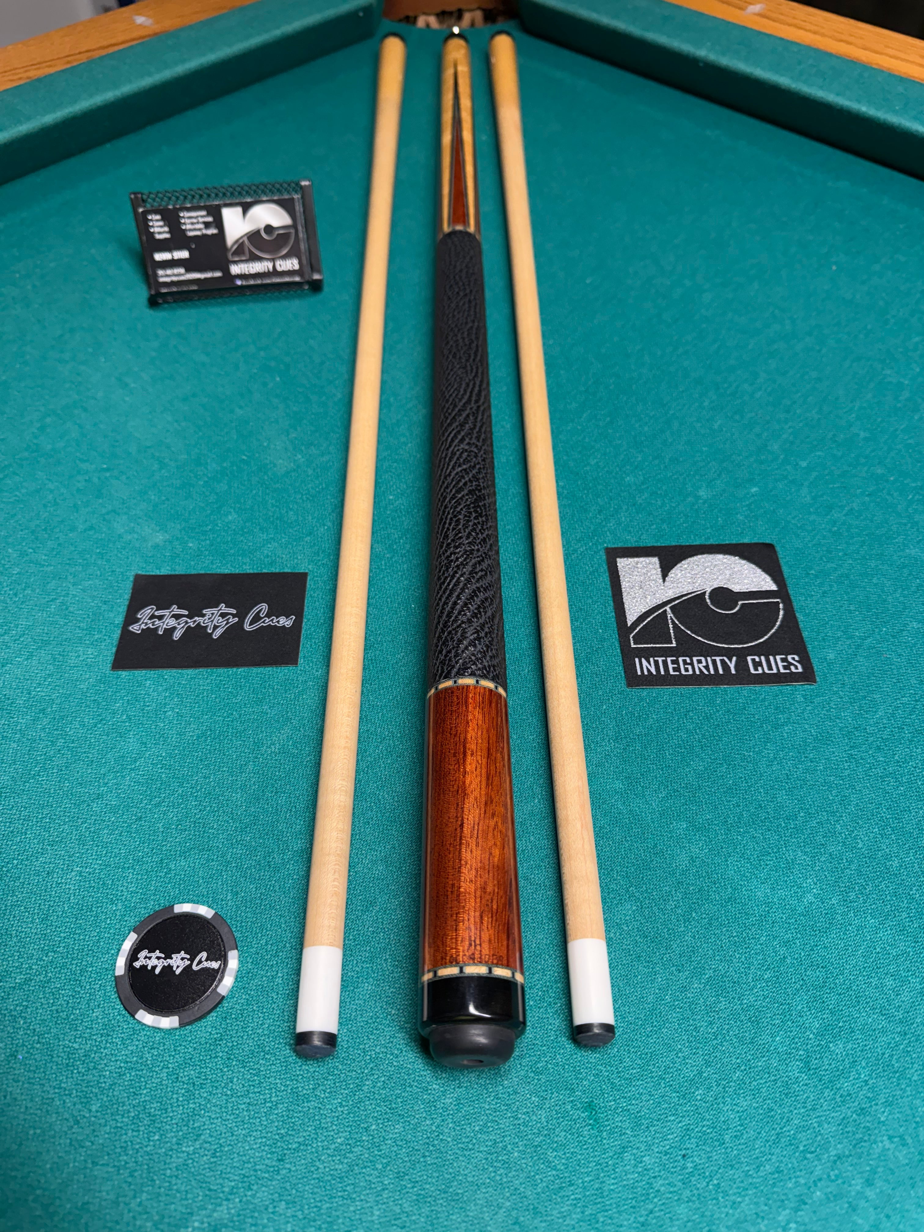 Wes Hunter Preowned Custom 5 Point Build