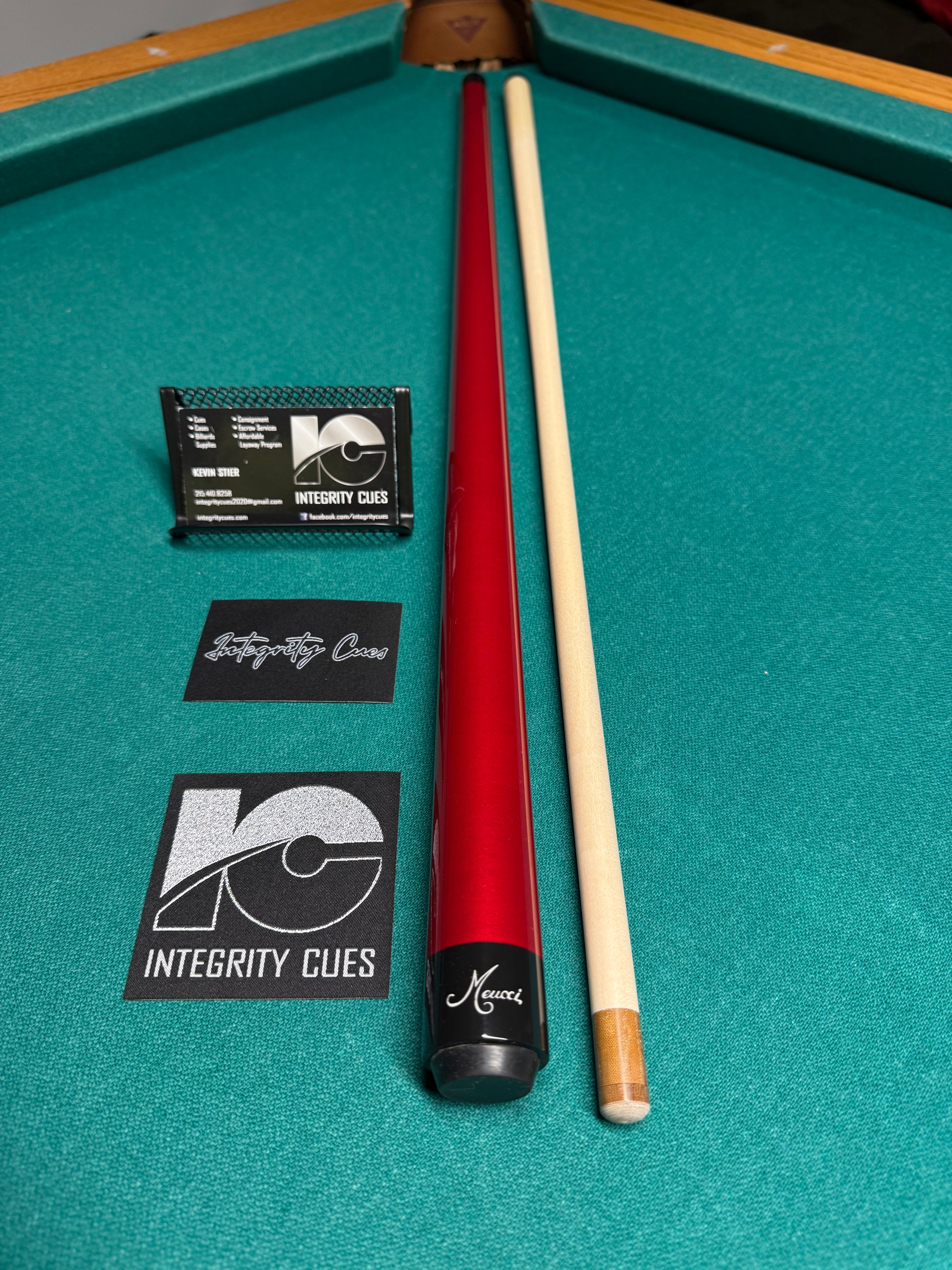 Brand Meucci Break Cues