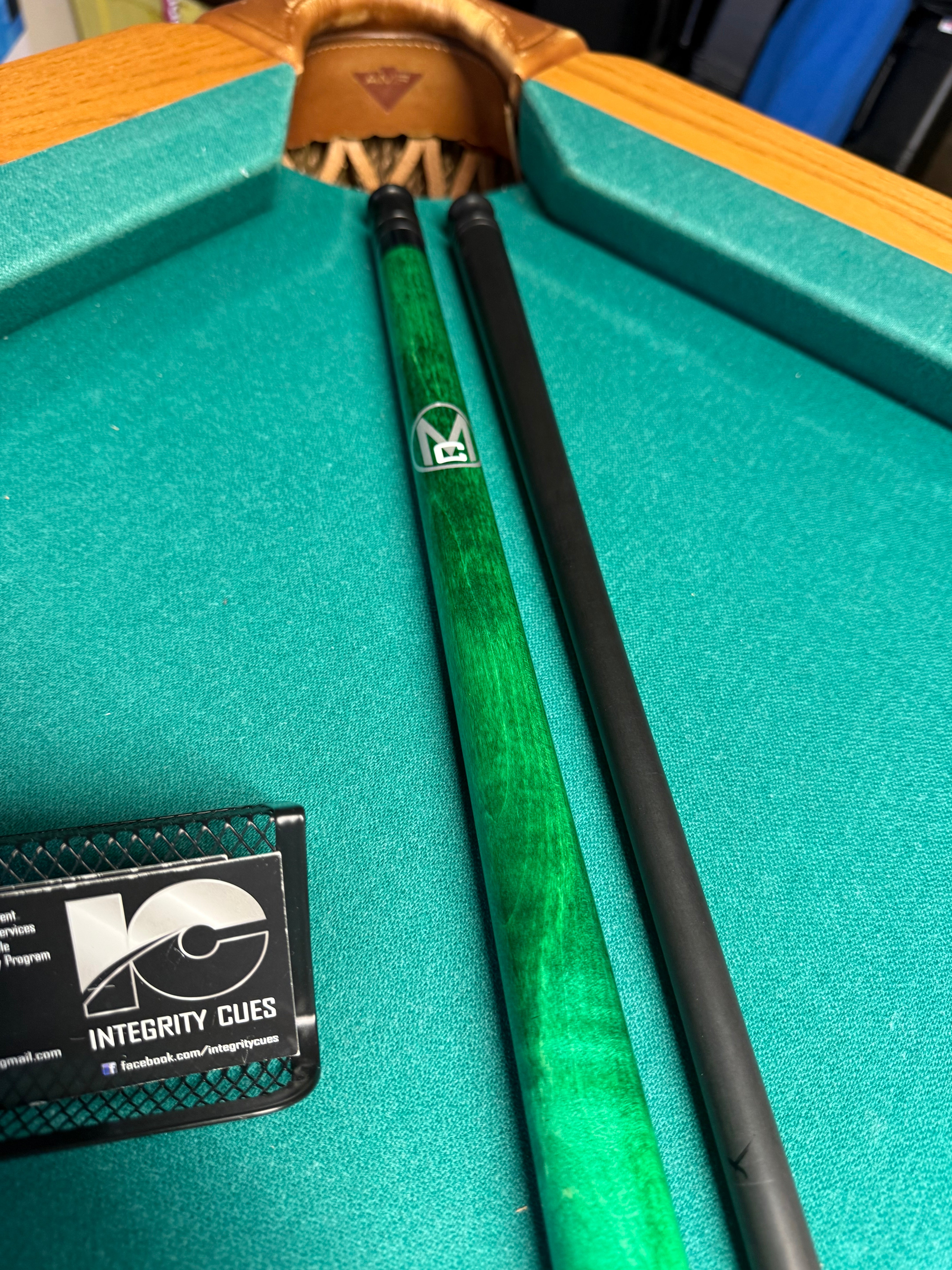 Jacoby Green Monster Crush Break Cue W Carbon Shaft