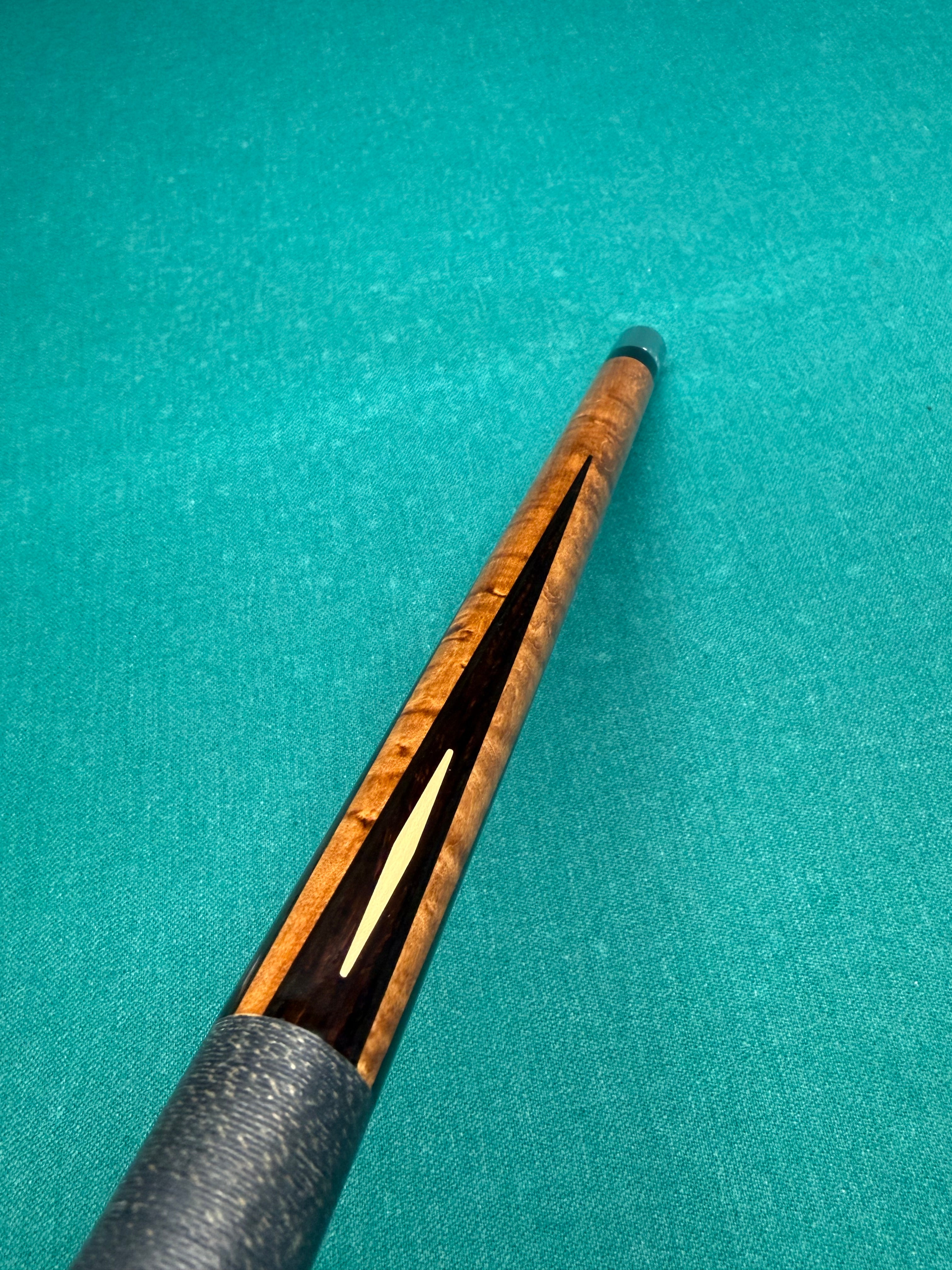 Joss Cue 4 Point Preowned