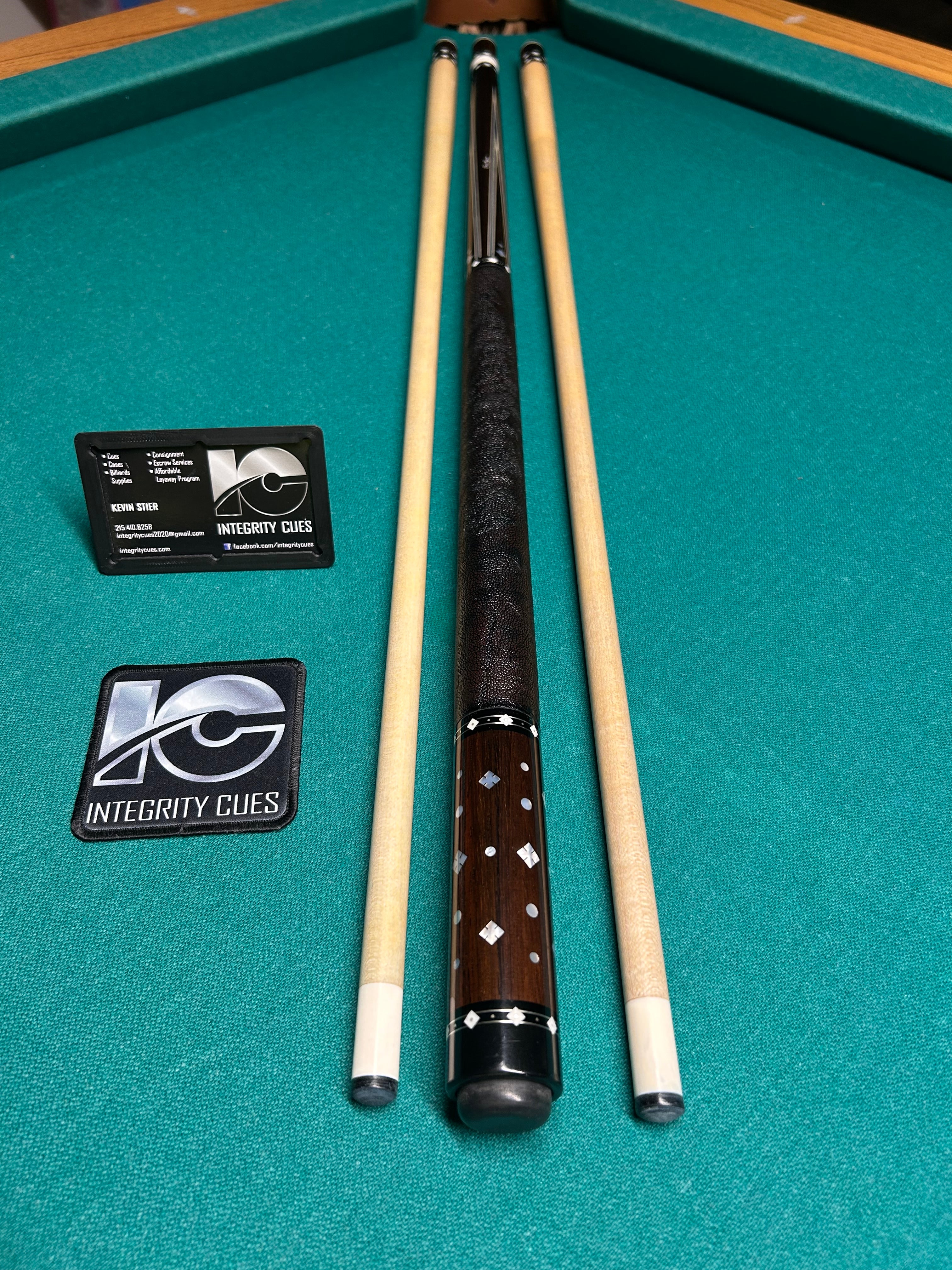 Chris Byrne Rosewood on Rosewood Custom Cue