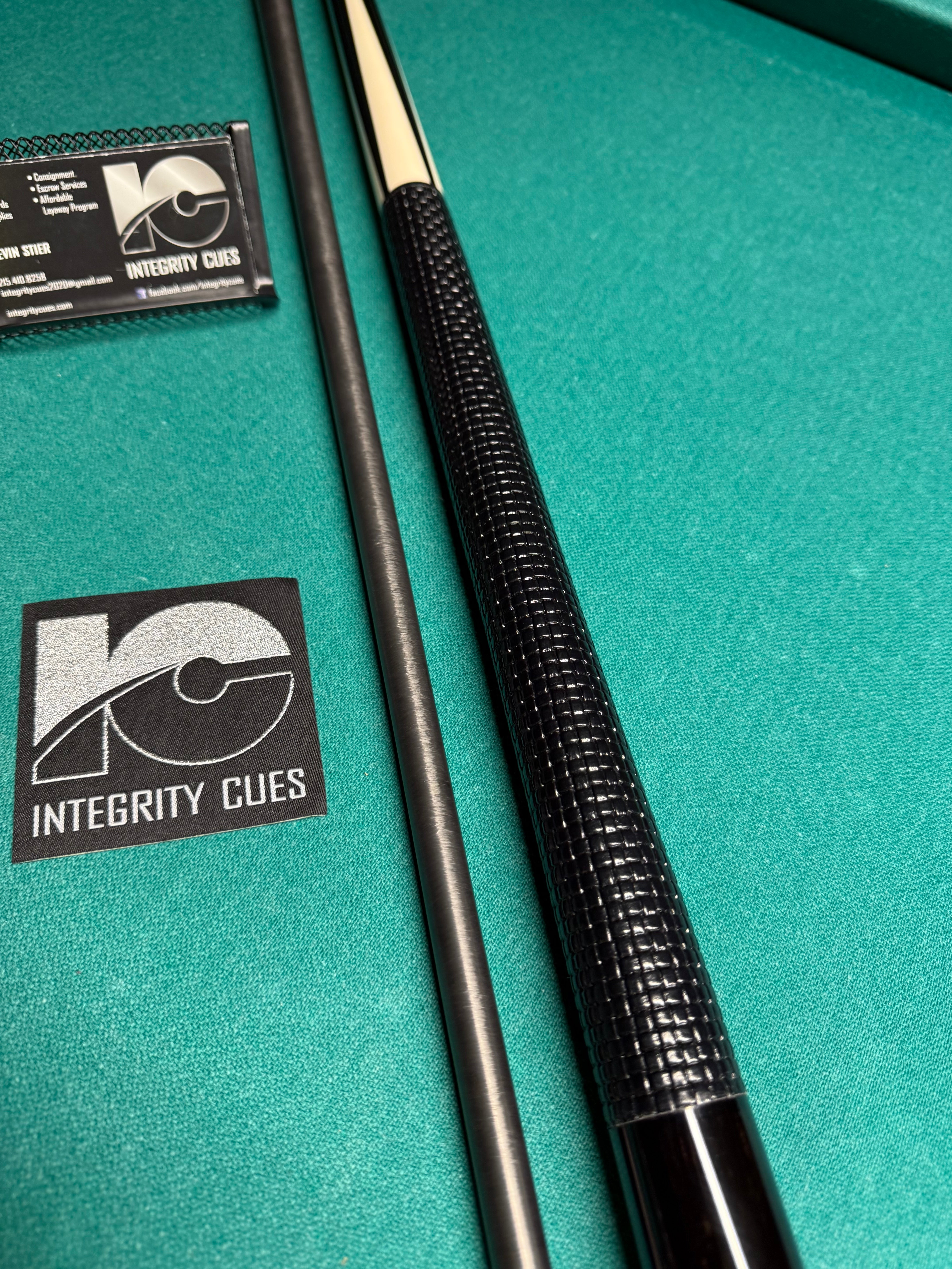 Tiger Products TUX-2W New W Fortis 12.5 LD Carbon Shaft