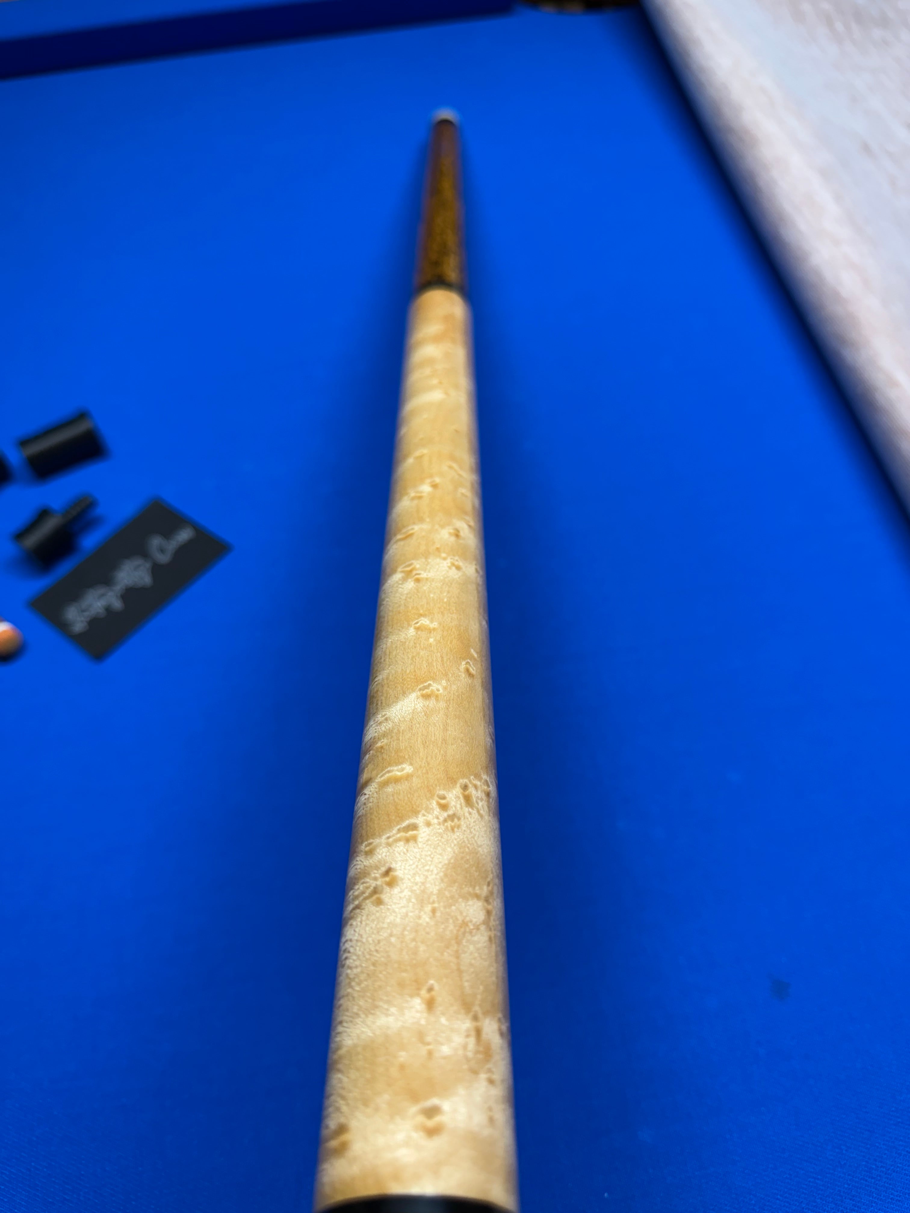 MC Custom Cues Wrapless Bocote and Maple W (2) Keilwood Shafts and (2) Extension