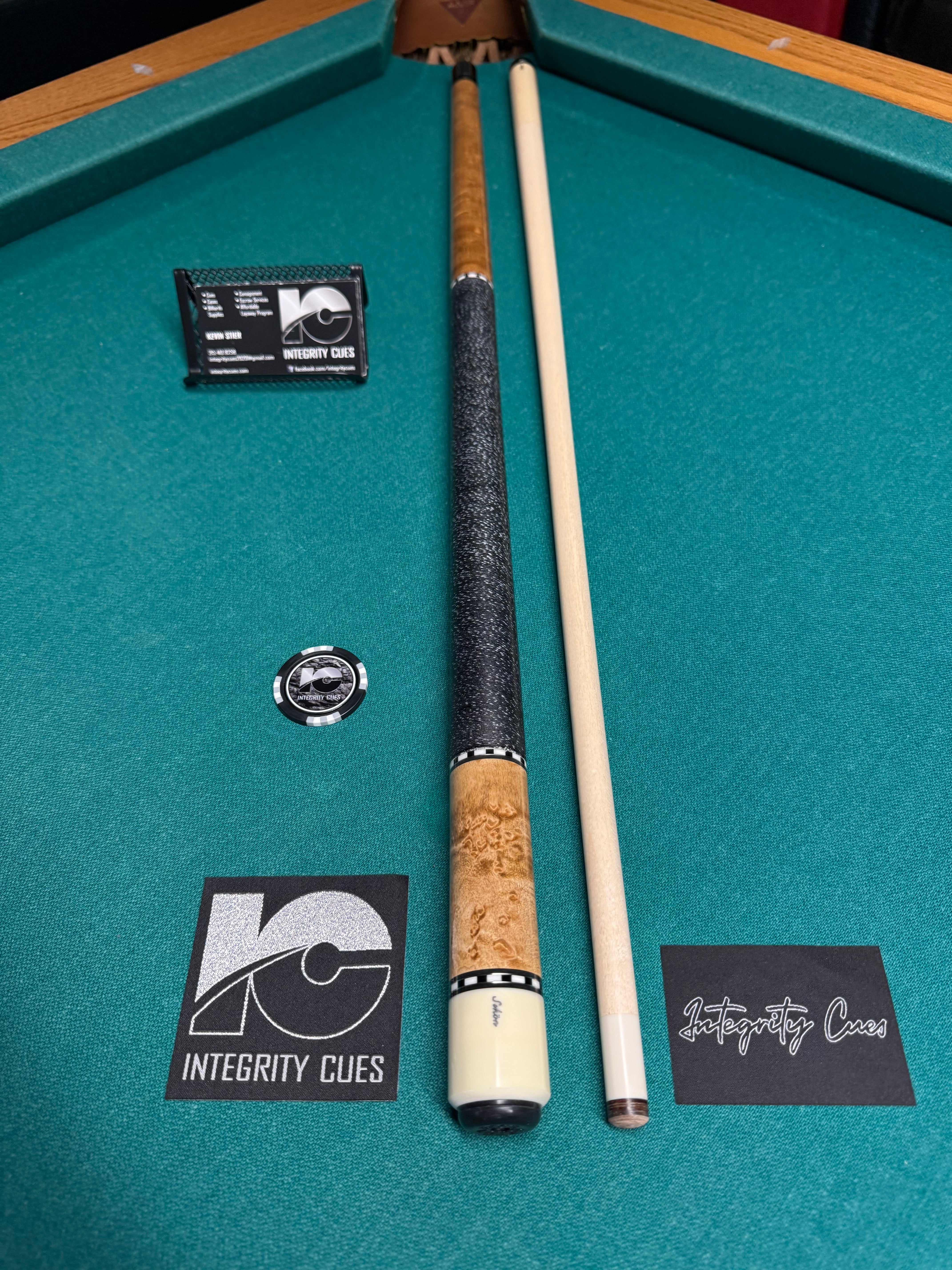 Schon STL-1 Maple Brand New