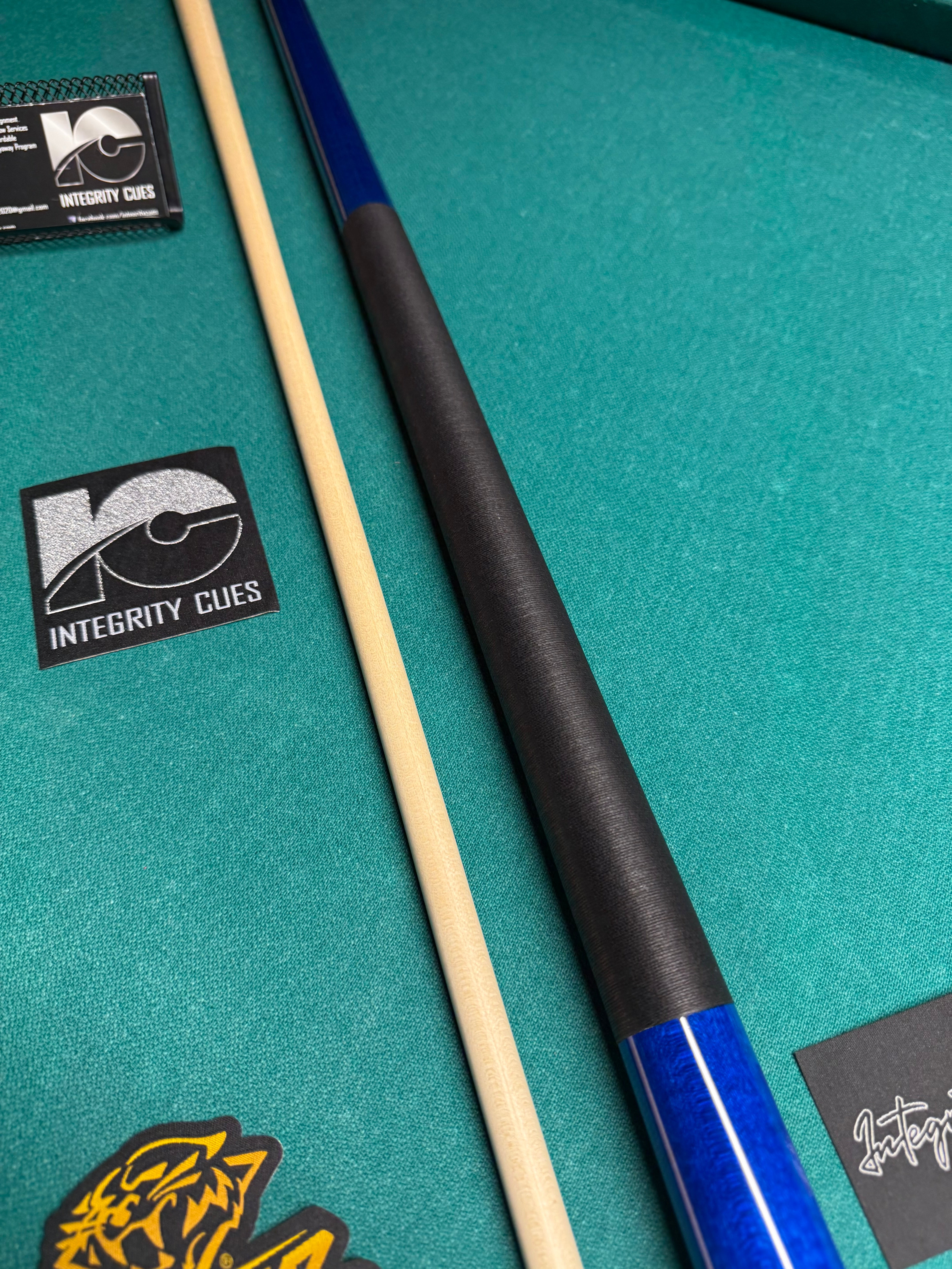 Tiger Products E5 Blue W Black Linen