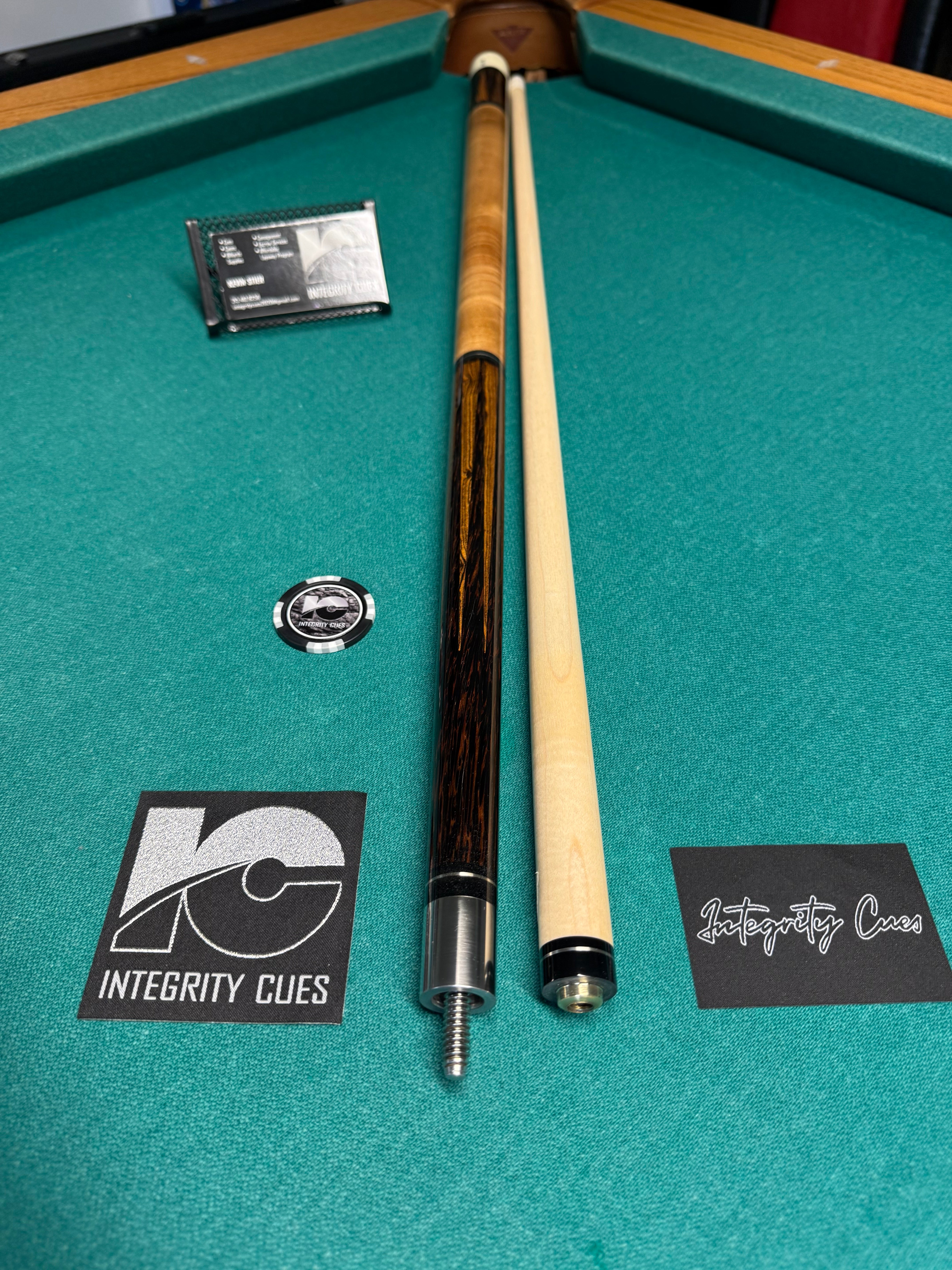 Schon SP2600-1 Black Palm and Bocote