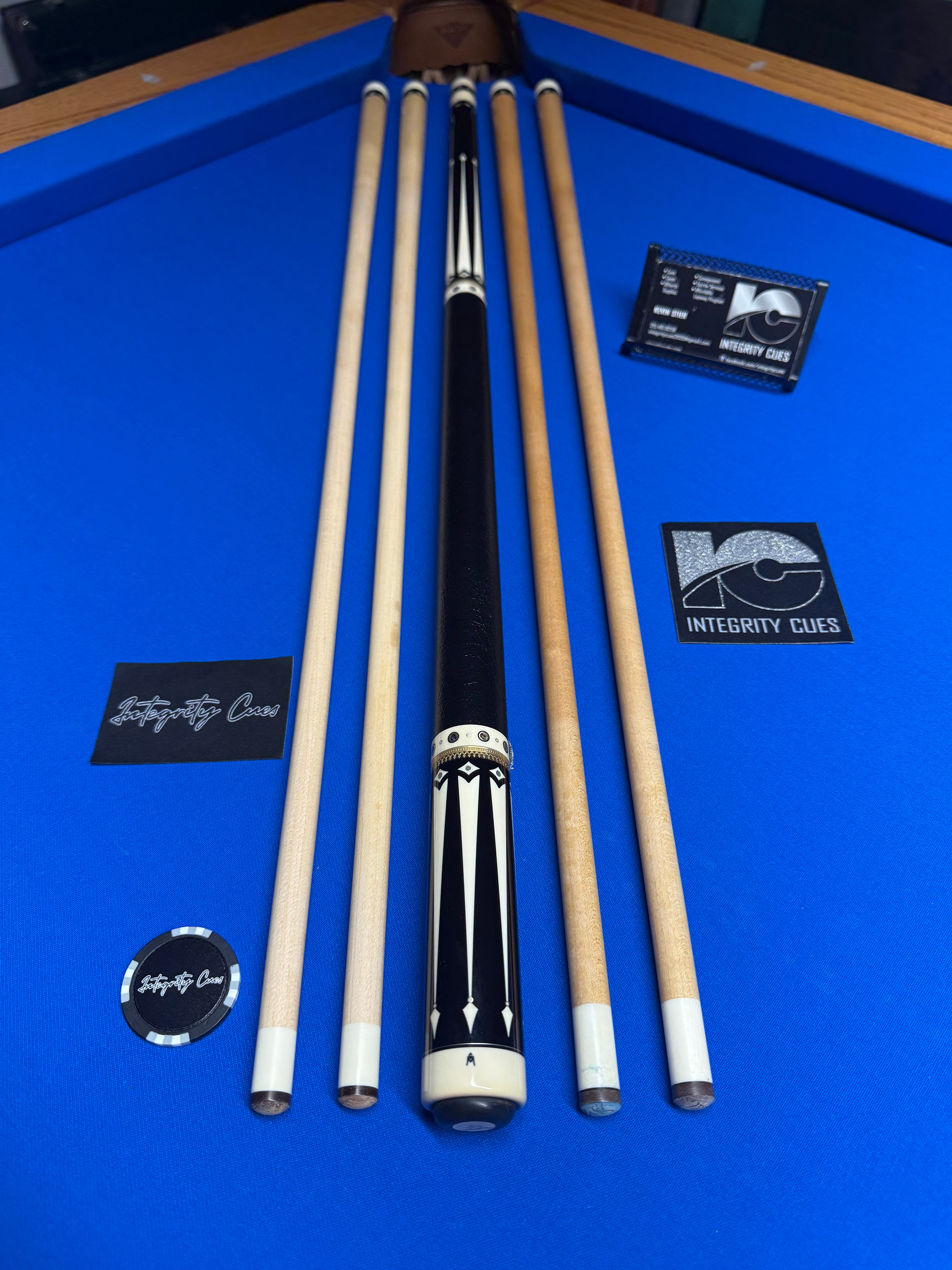 Bill McDaniel ⚫️⚪️⚫️ Masterpiece Custom W 4 Shafts