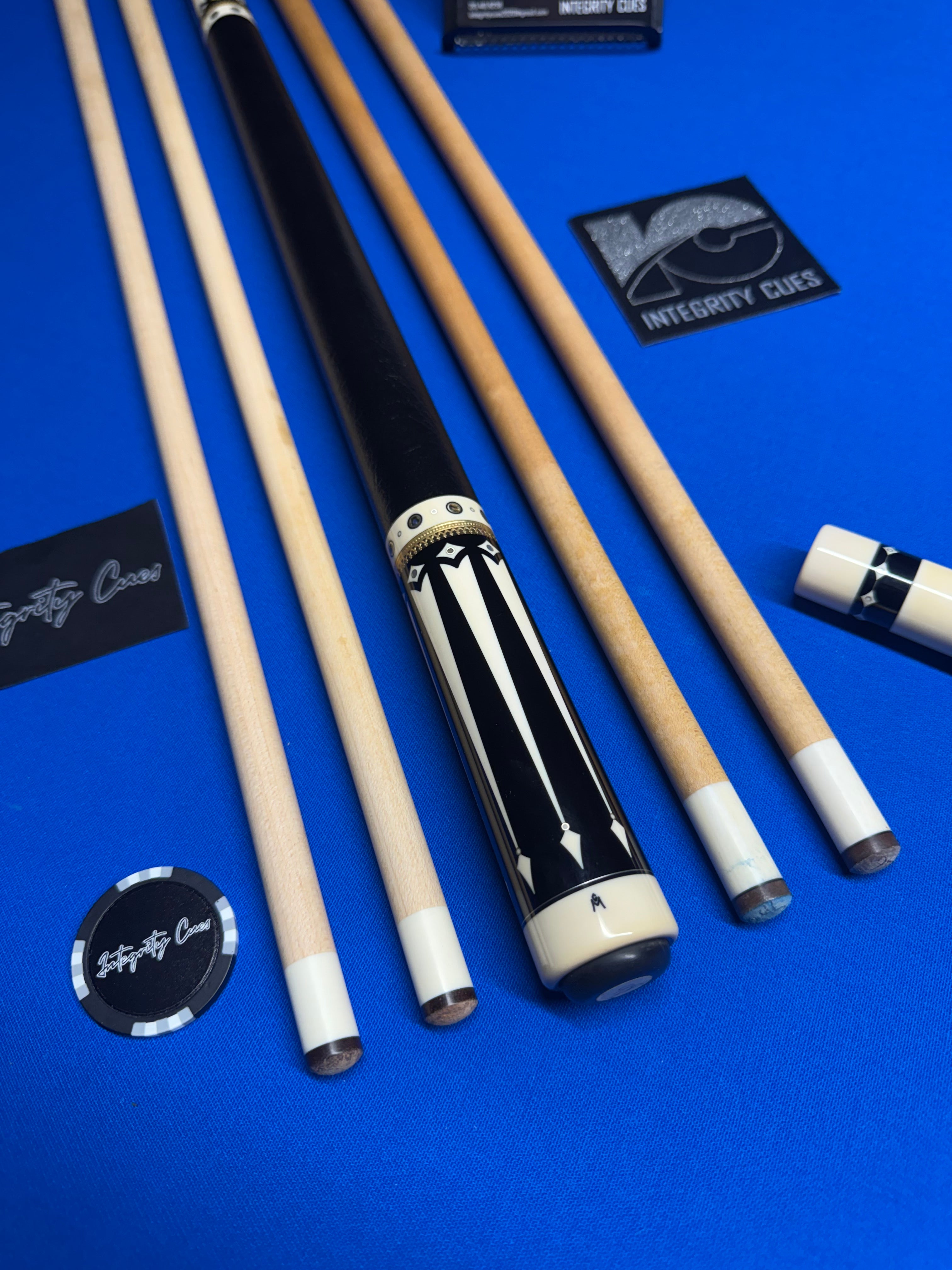Bill McDaniel ⚫️⚪️⚫️ Masterpiece Custom W 4 Shafts