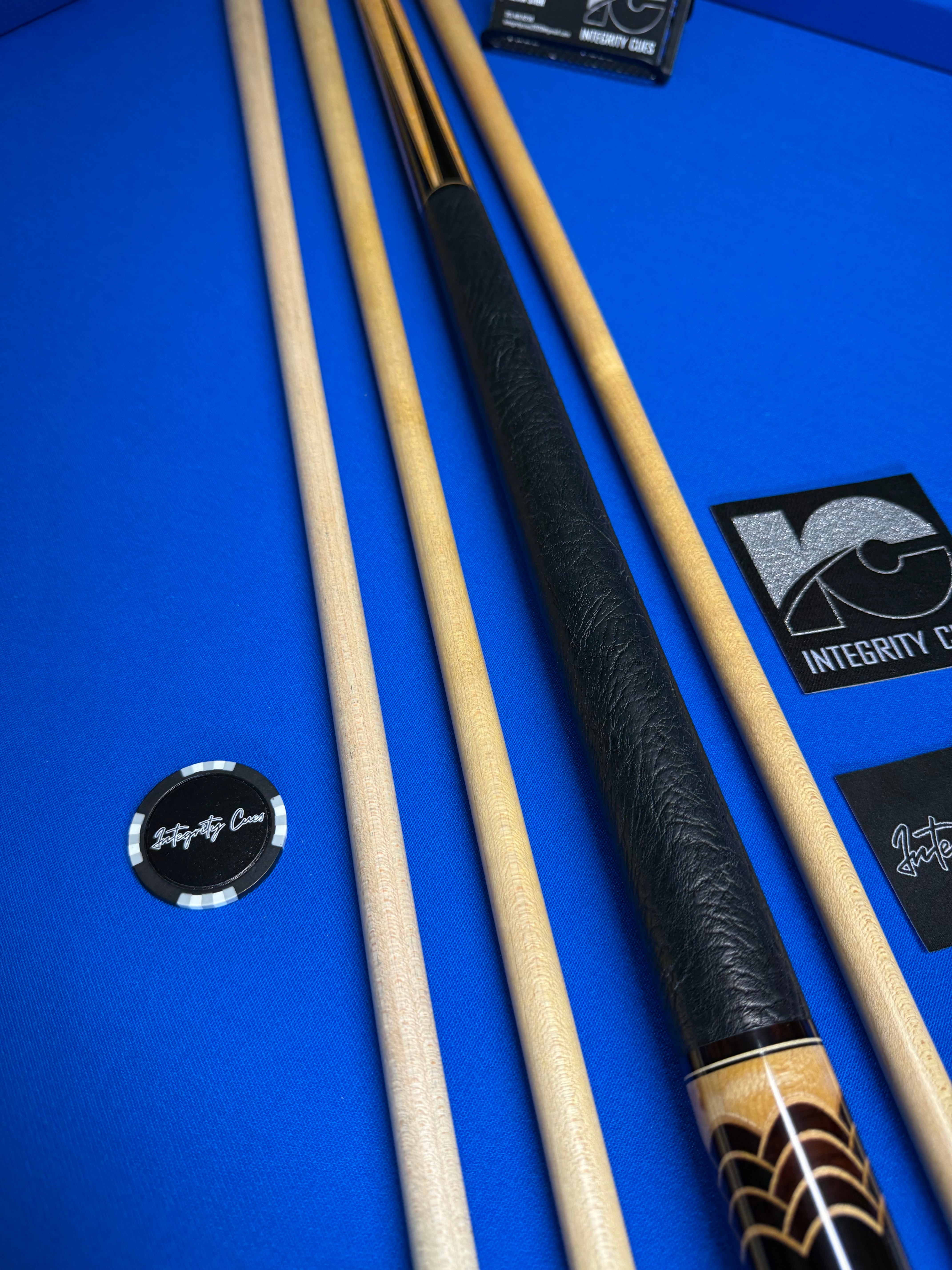 Samsara 8 Point Preowned Custom W 3 Shafts