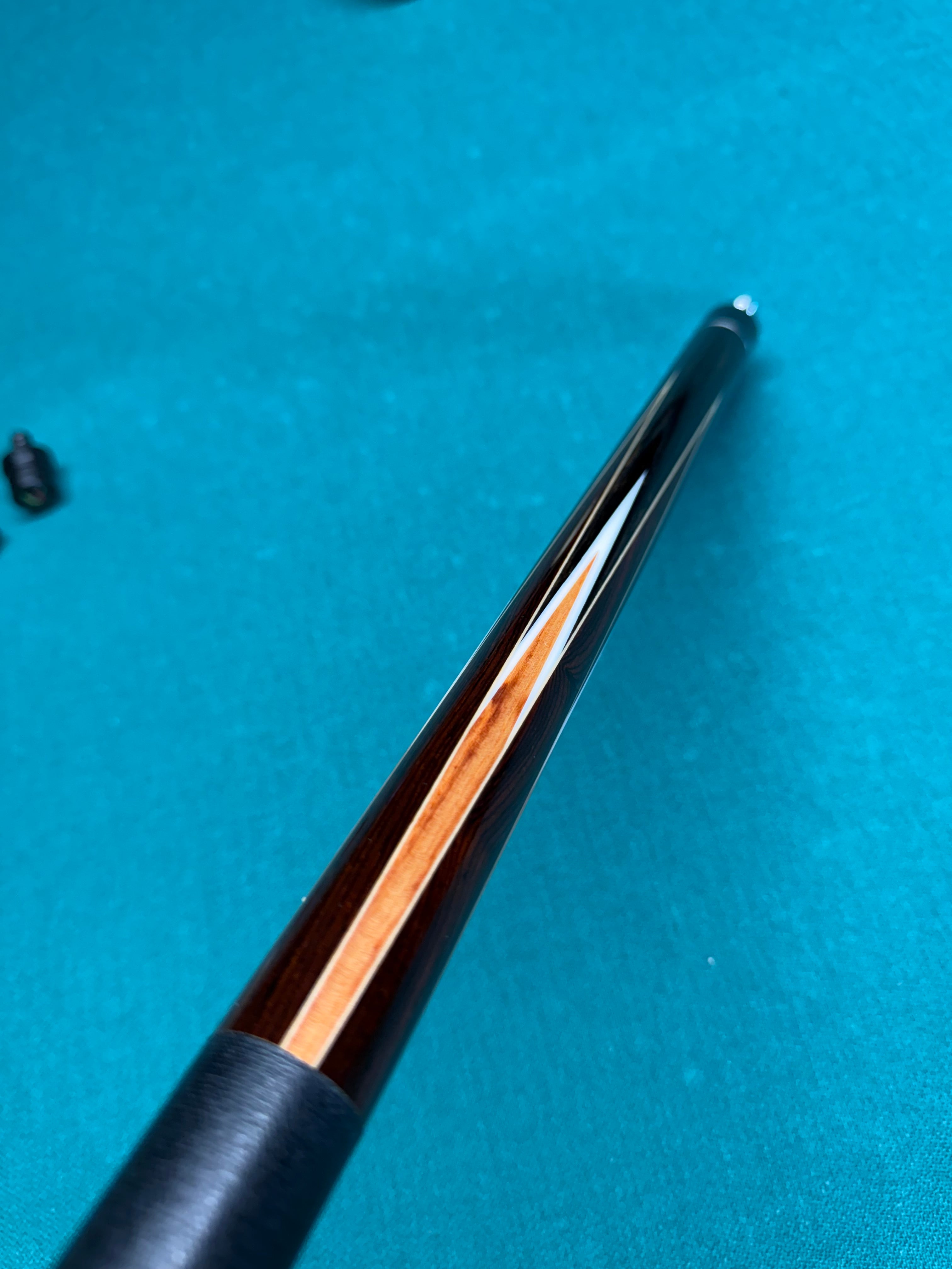 Universal UN 122-4 Preowned