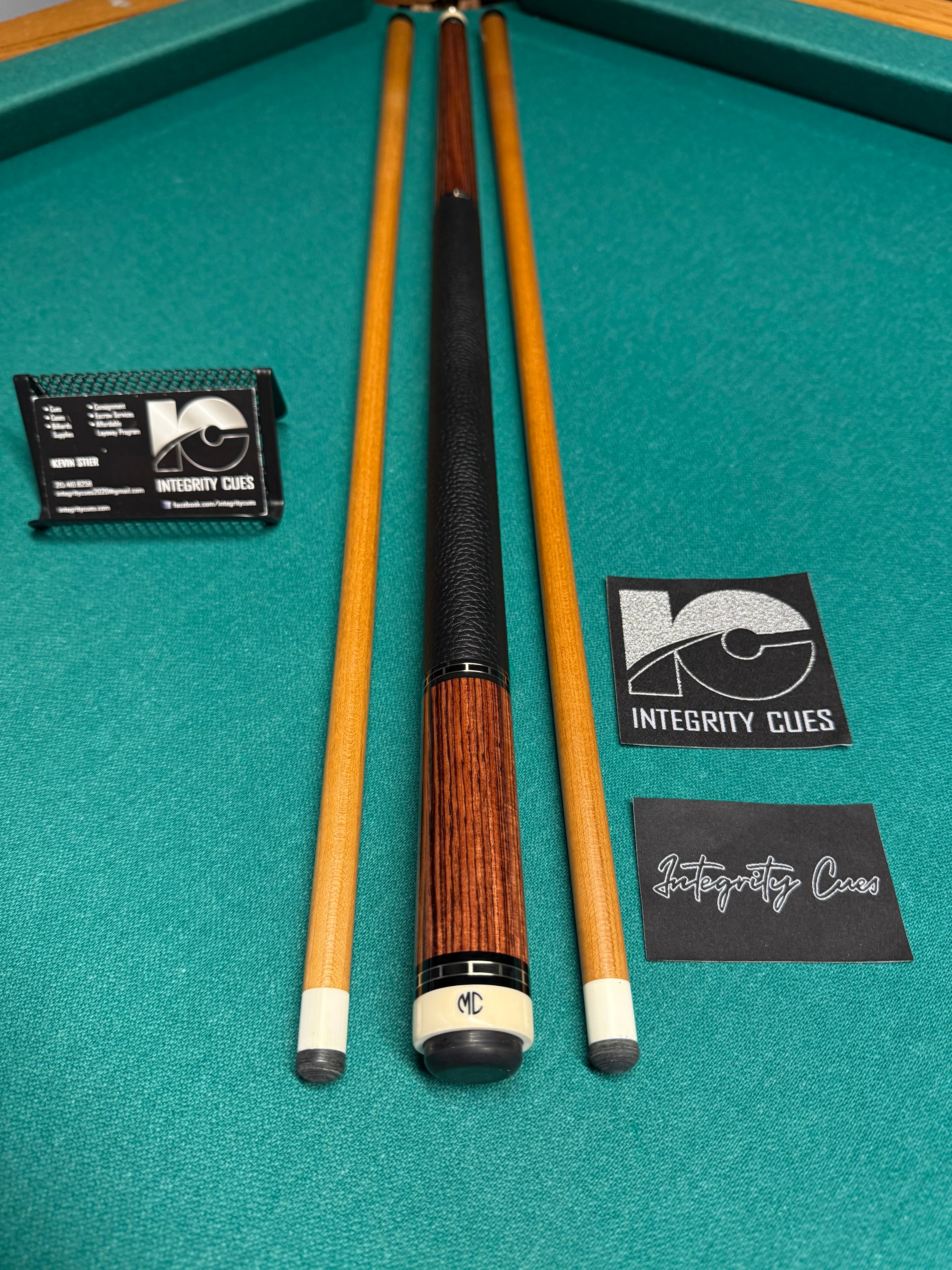 MC Custom Cues from the Carmeli Shop (Kingwood)