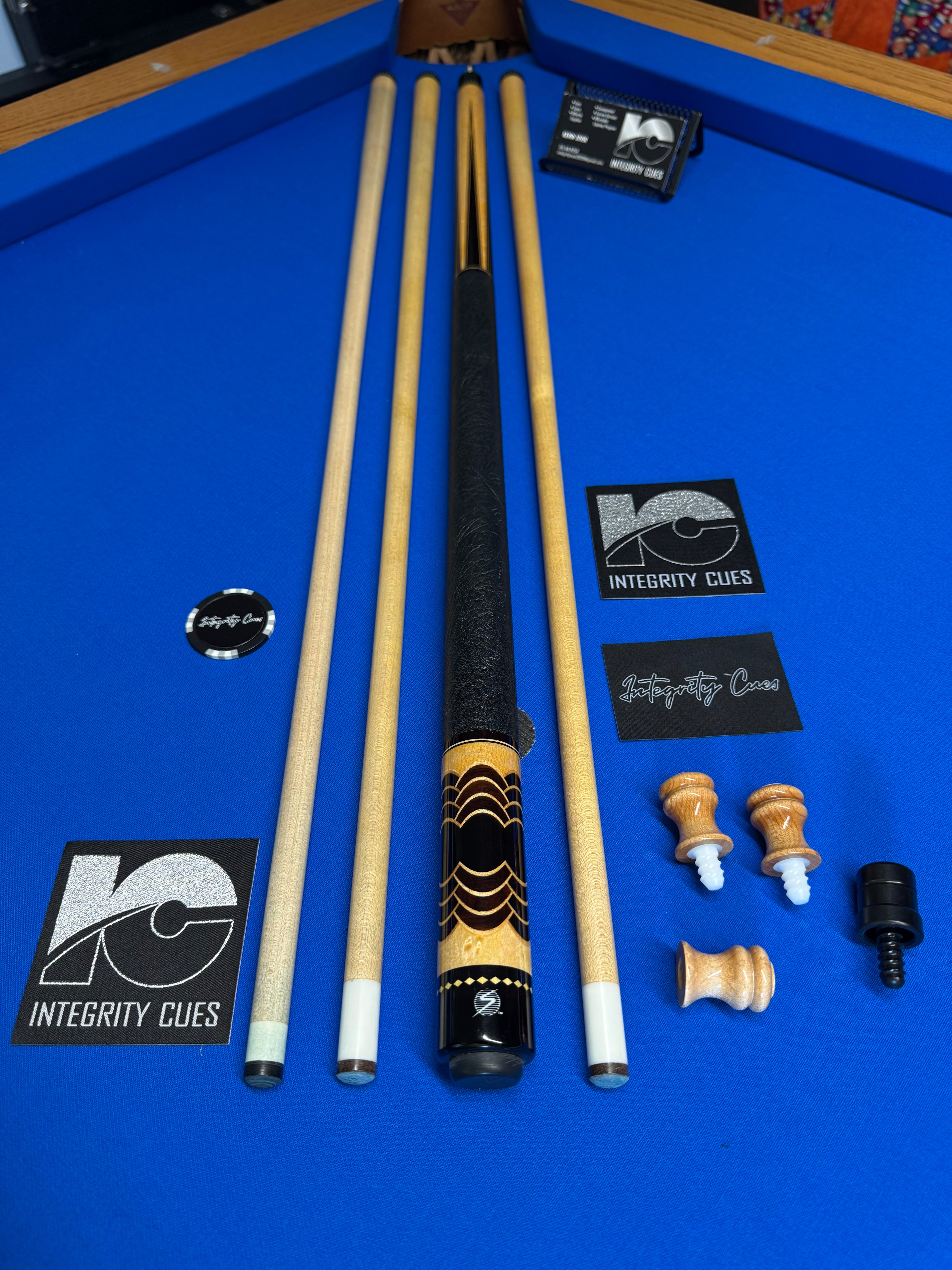 Samsara 8 Point Preowned Custom W 3 Shafts