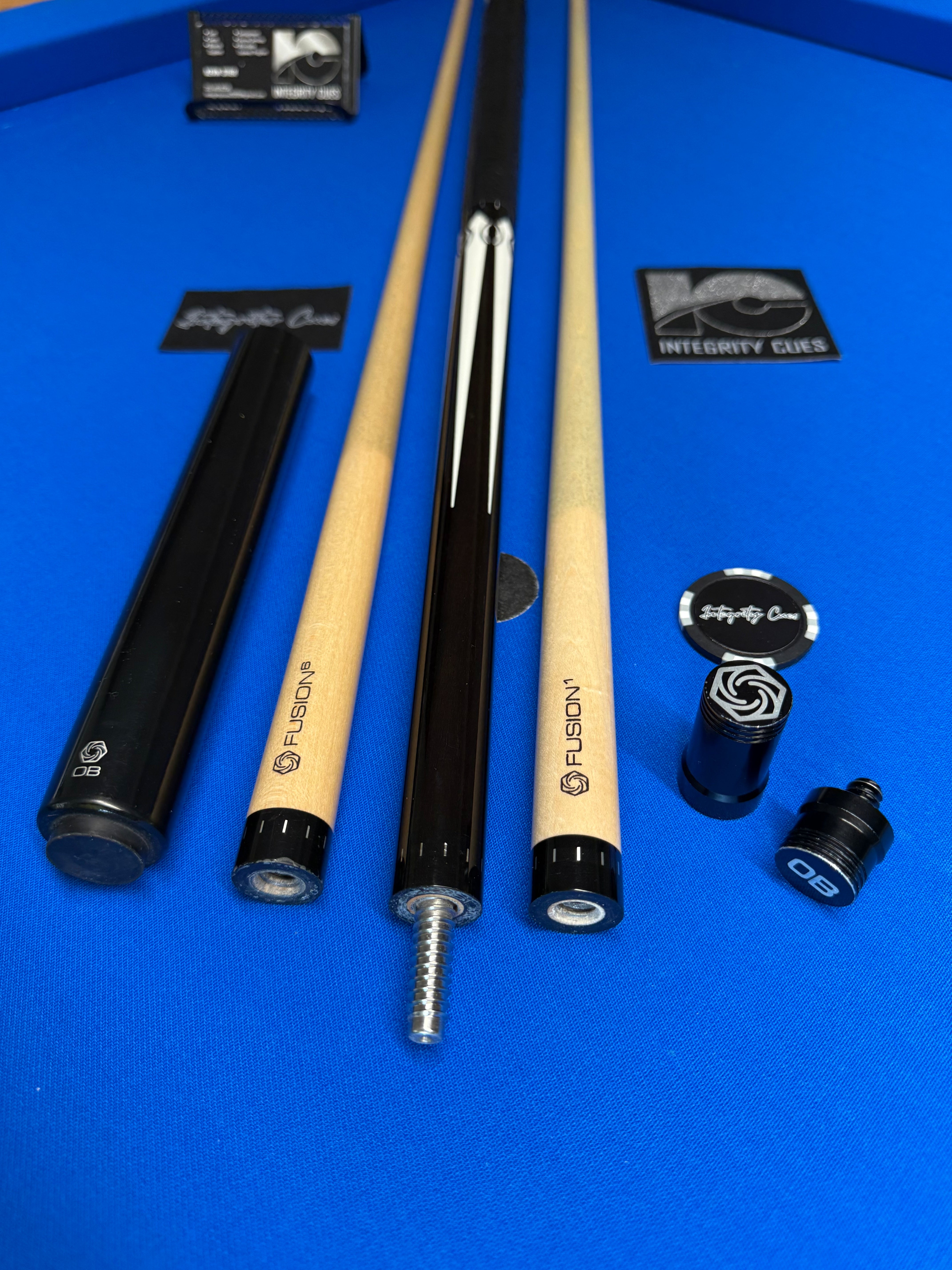 OB Ebony Cue W (2) Shafts and an Extension Preowned