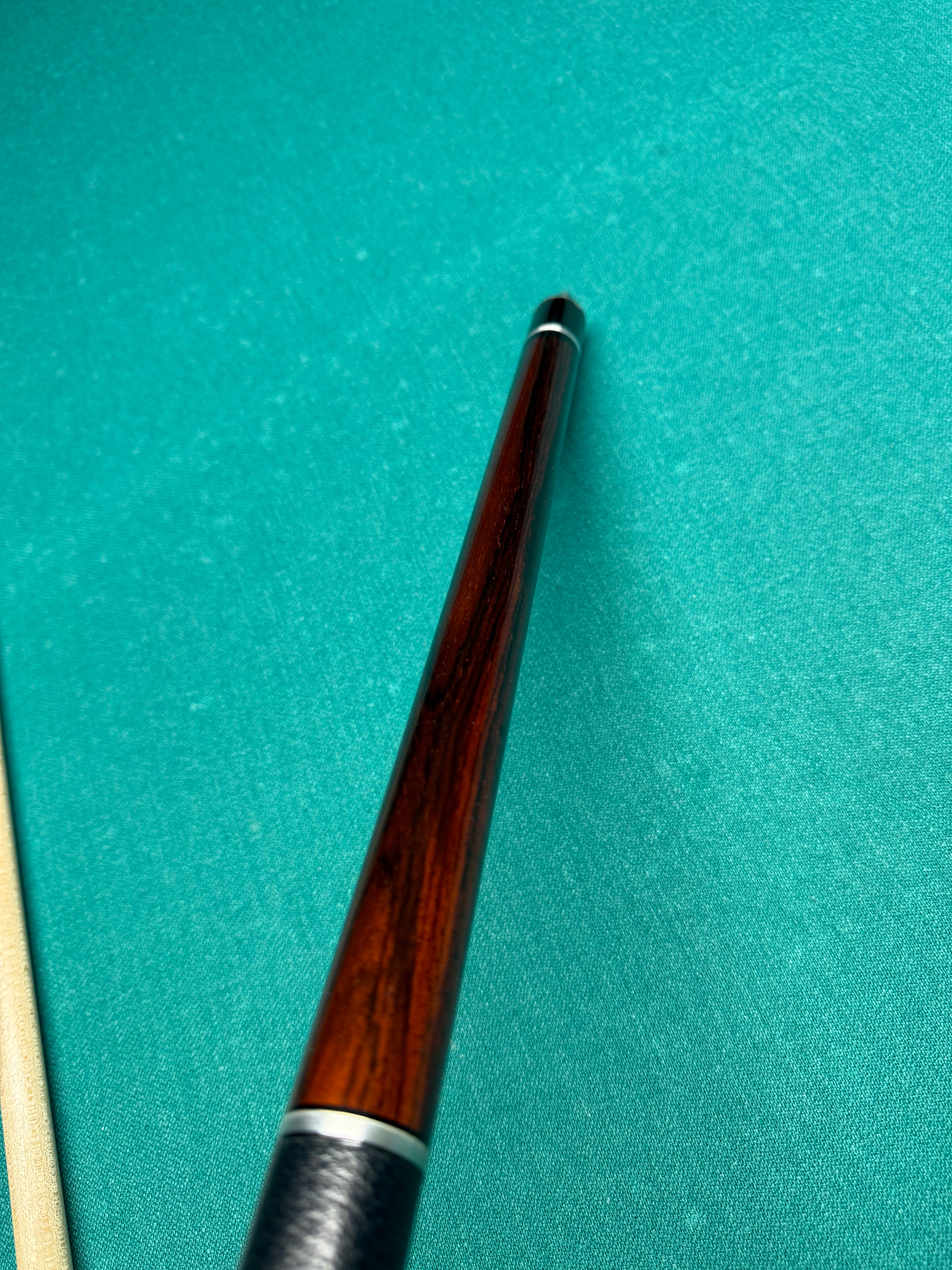 Lucasi Cocobolo Uniloc W 0 Flexpoint Shaft Preowned
