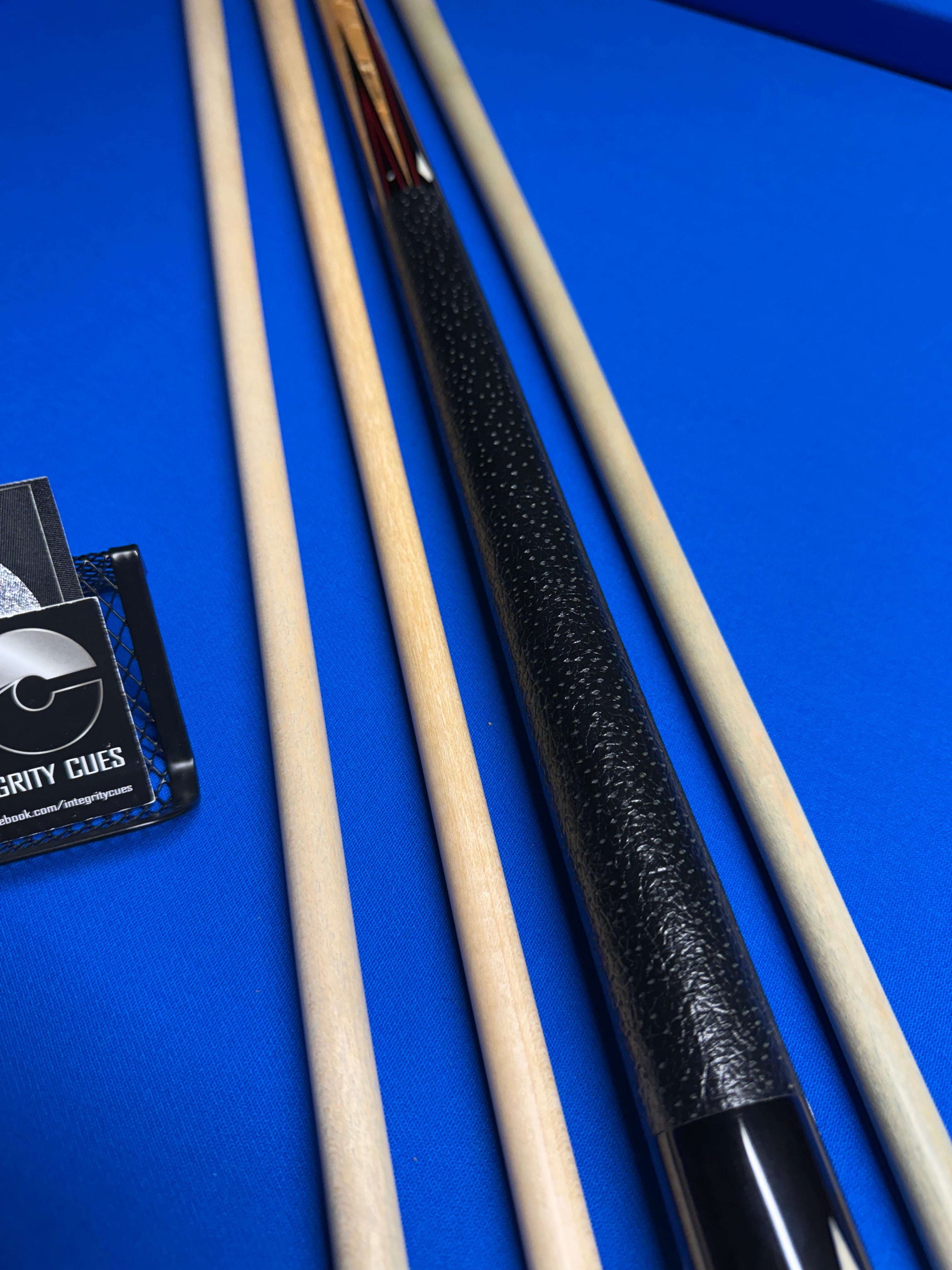 James White ‘06 Preowned Big Pin Custom W 3 Shafts